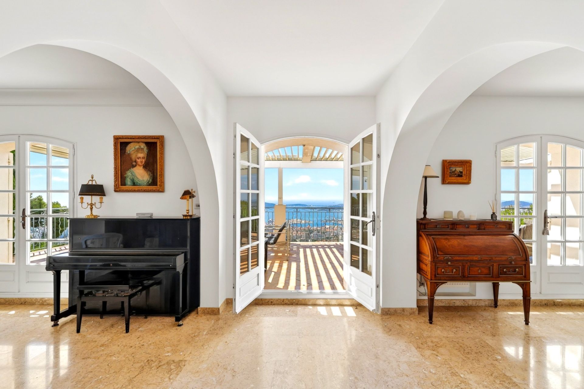 maison de luxe 10 Pièces en vente sur TOULON (83200)