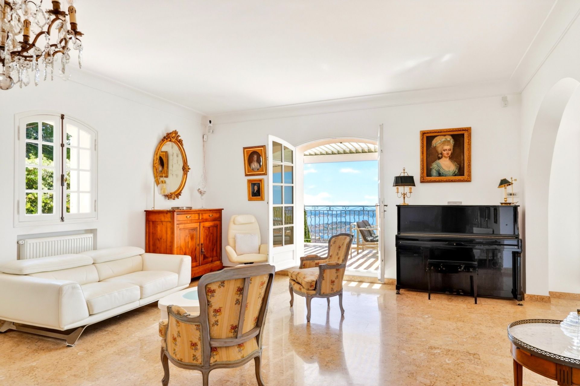 maison de luxe 10 Pièces en vente sur TOULON (83200)