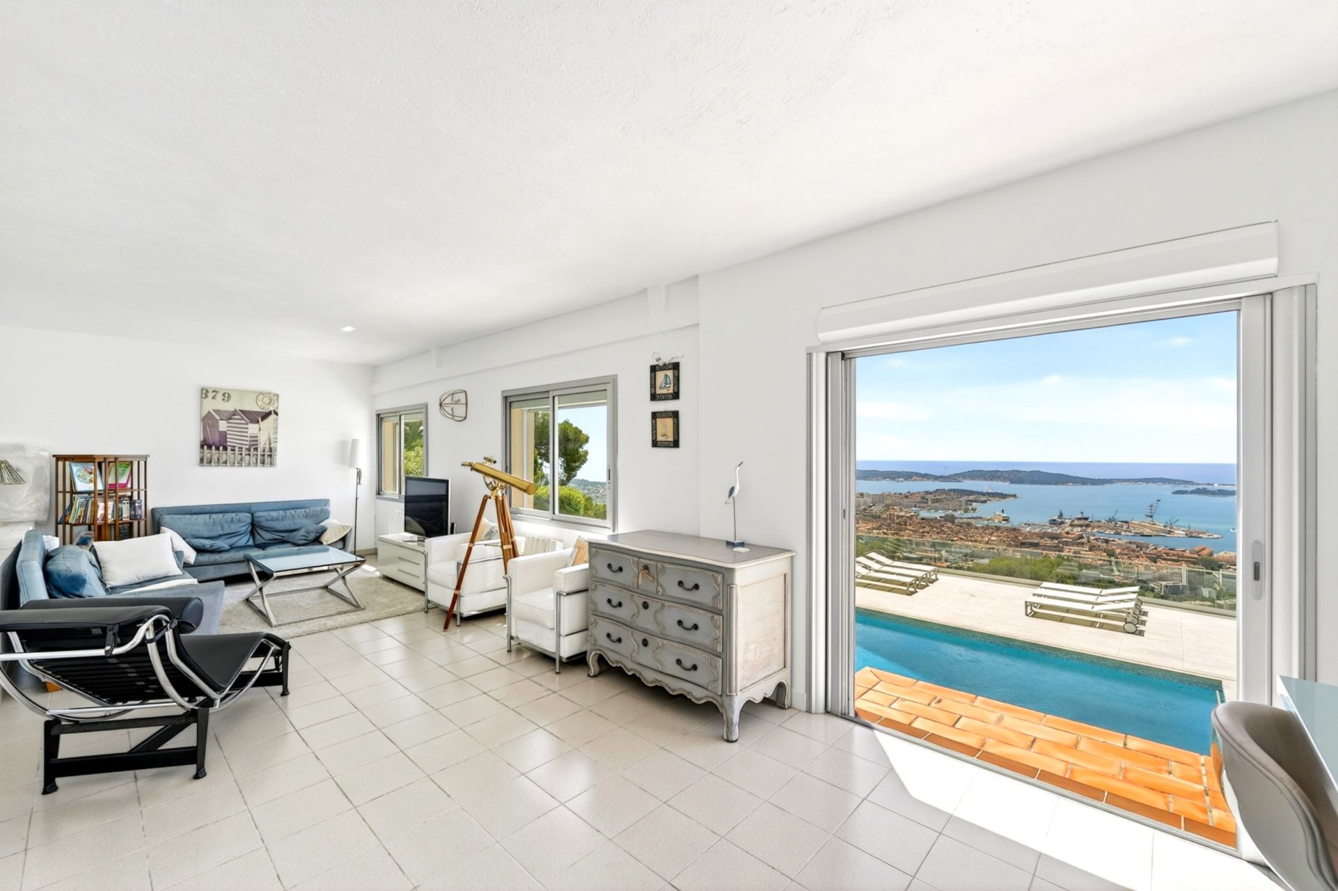 maison de luxe 10 Pièces en vente sur TOULON (83200)