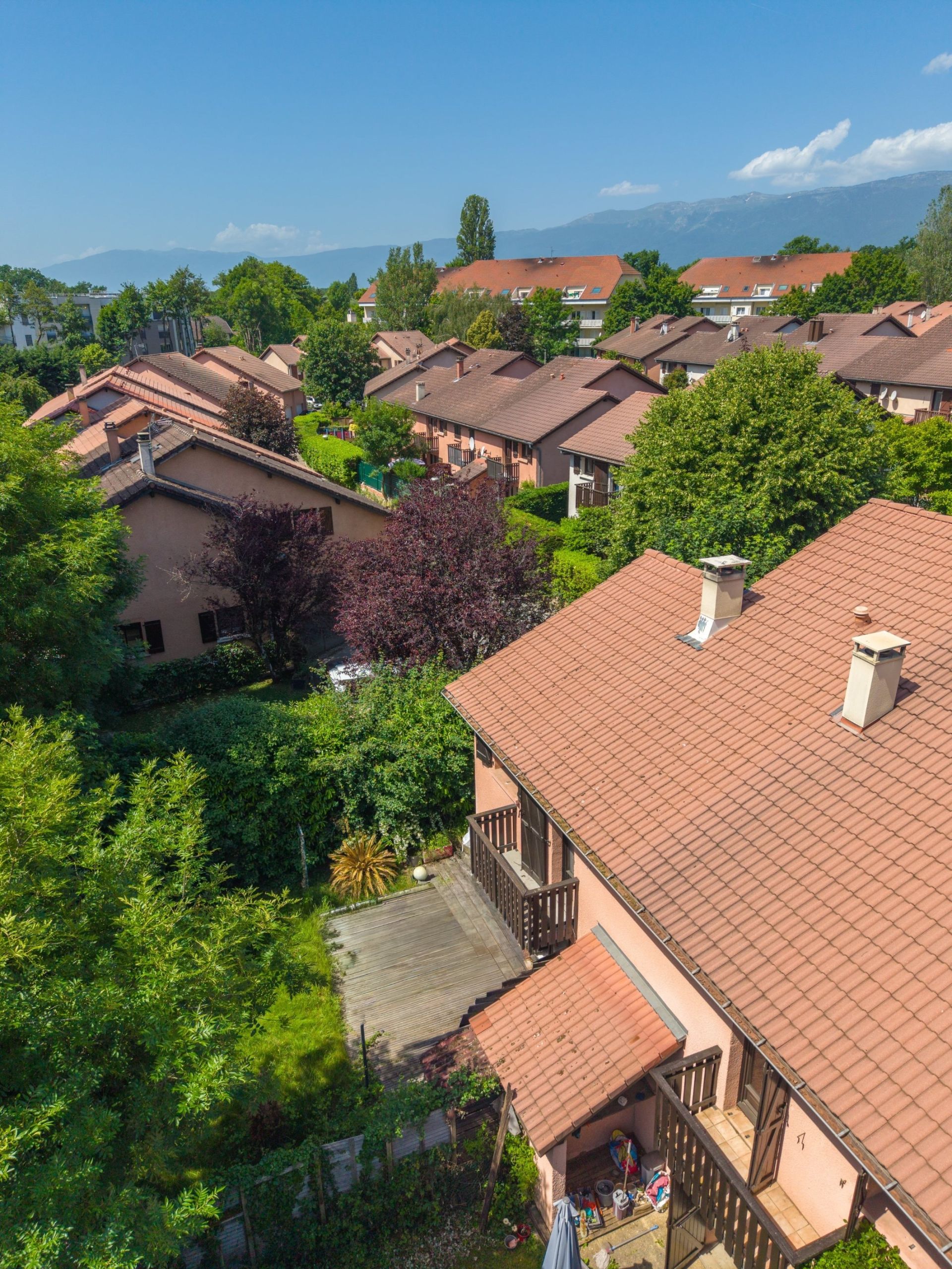 luxury house 5 Rooms for sale on FERNEY VOLTAIRE (01210)
