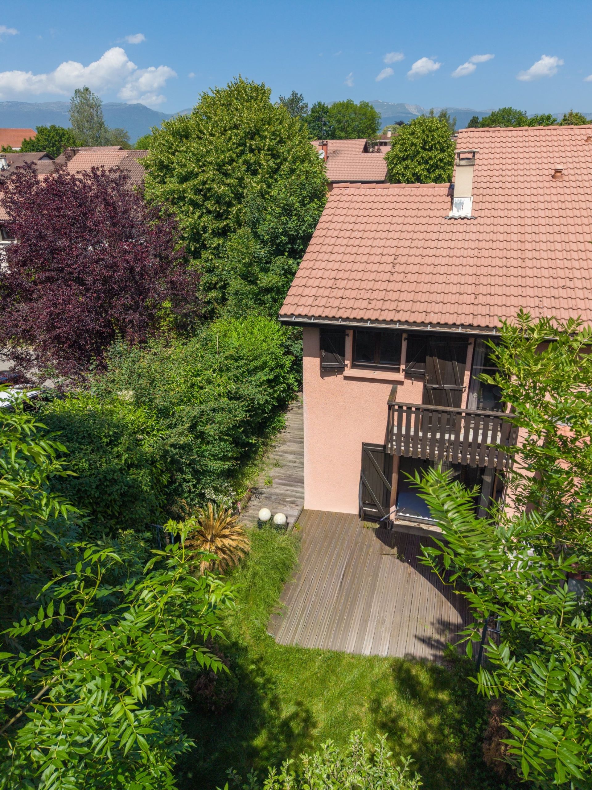 luxury house 5 Rooms for sale on FERNEY VOLTAIRE (01210)
