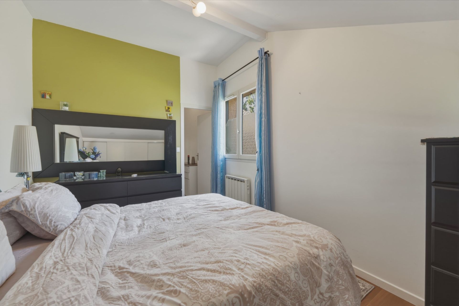 luxury house 5 Rooms for sale on FERNEY VOLTAIRE (01210)