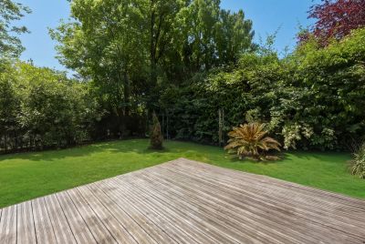 Sale Luxury house Ferney-Voltaire 5&nbsp;Rooms 96.64&nbsp;m²