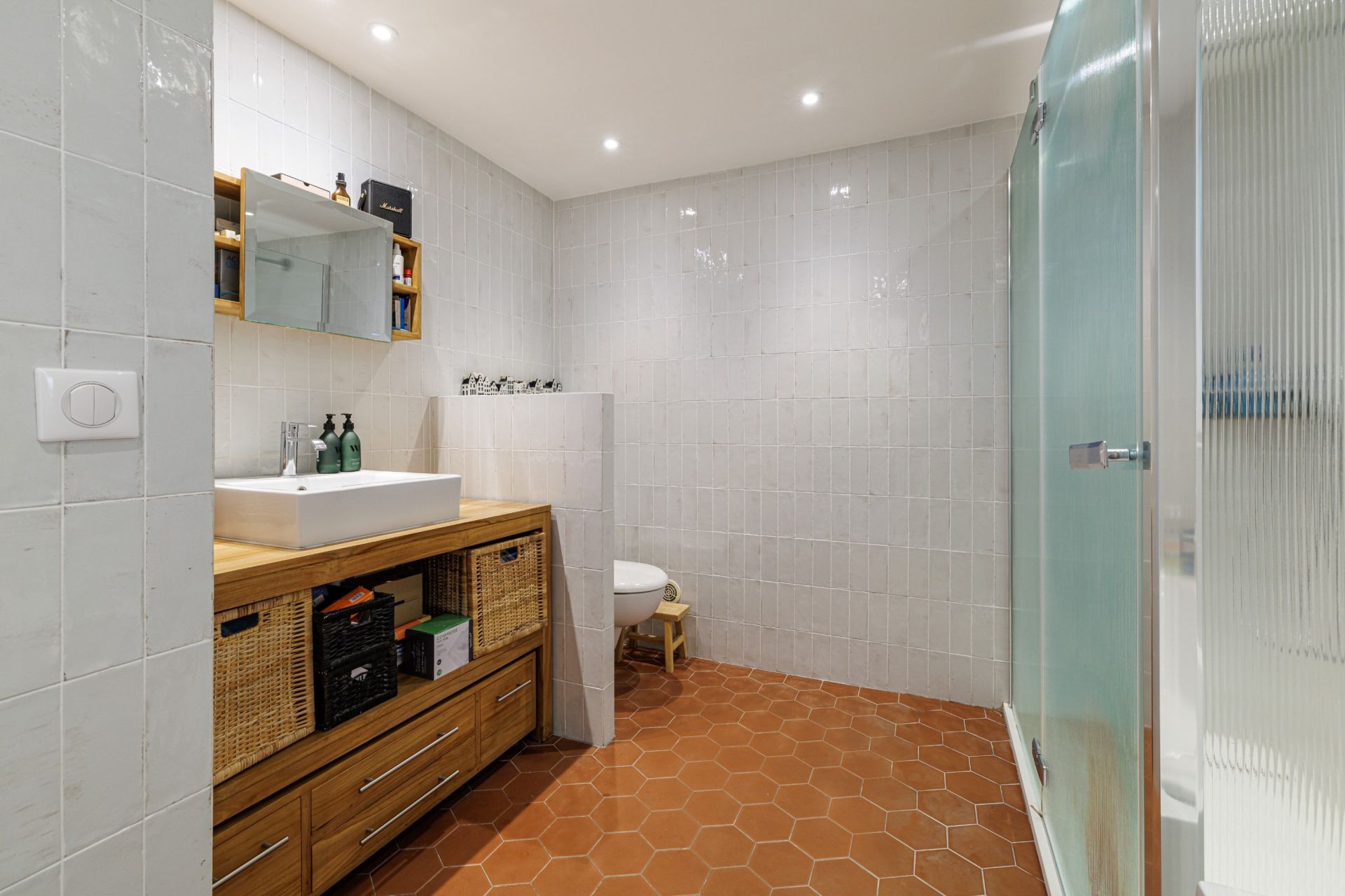 luxury house 5 Rooms for sale on NICE (06000)
