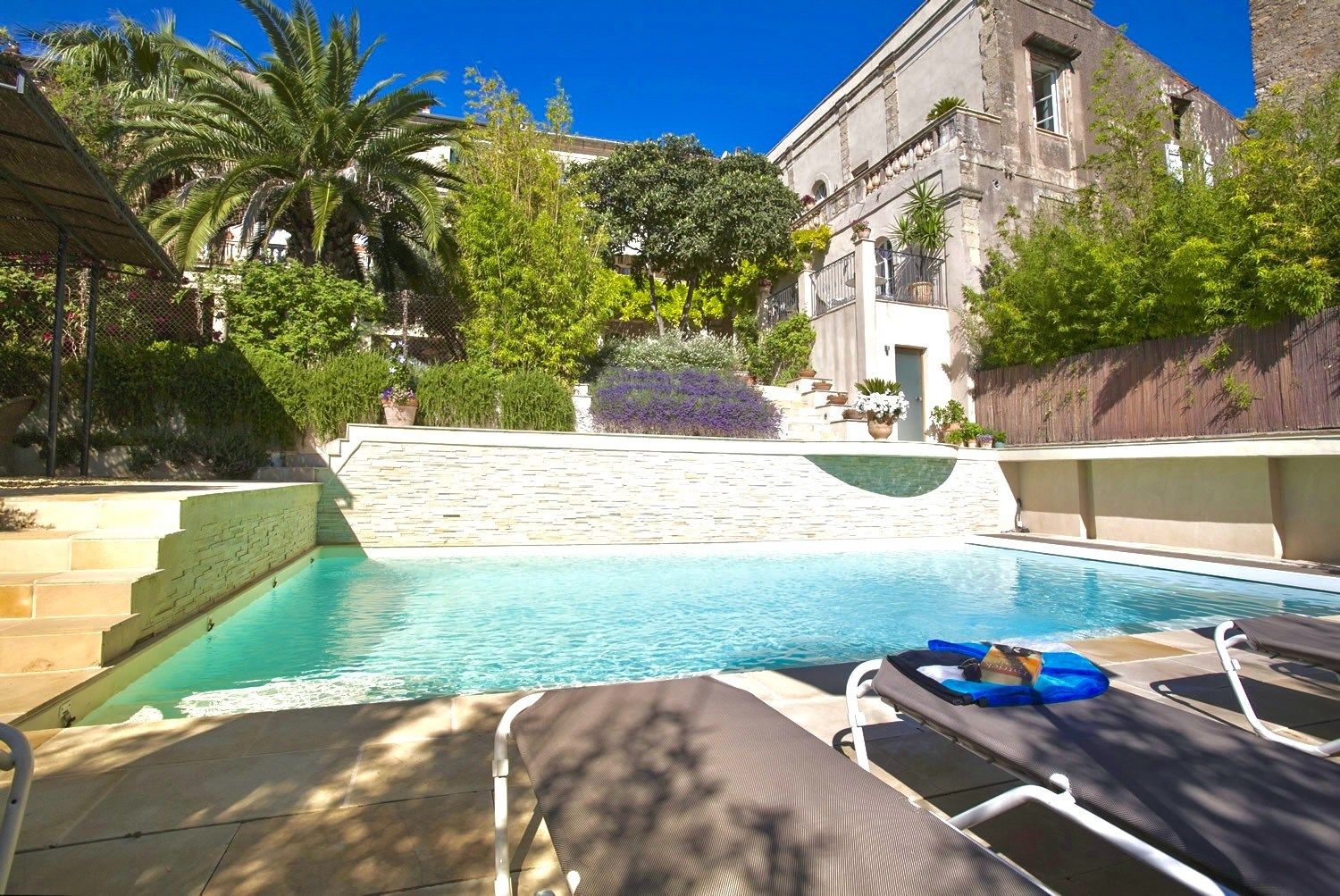 propriété de luxe 12 Pièces en vente sur ROUJAN (34320)