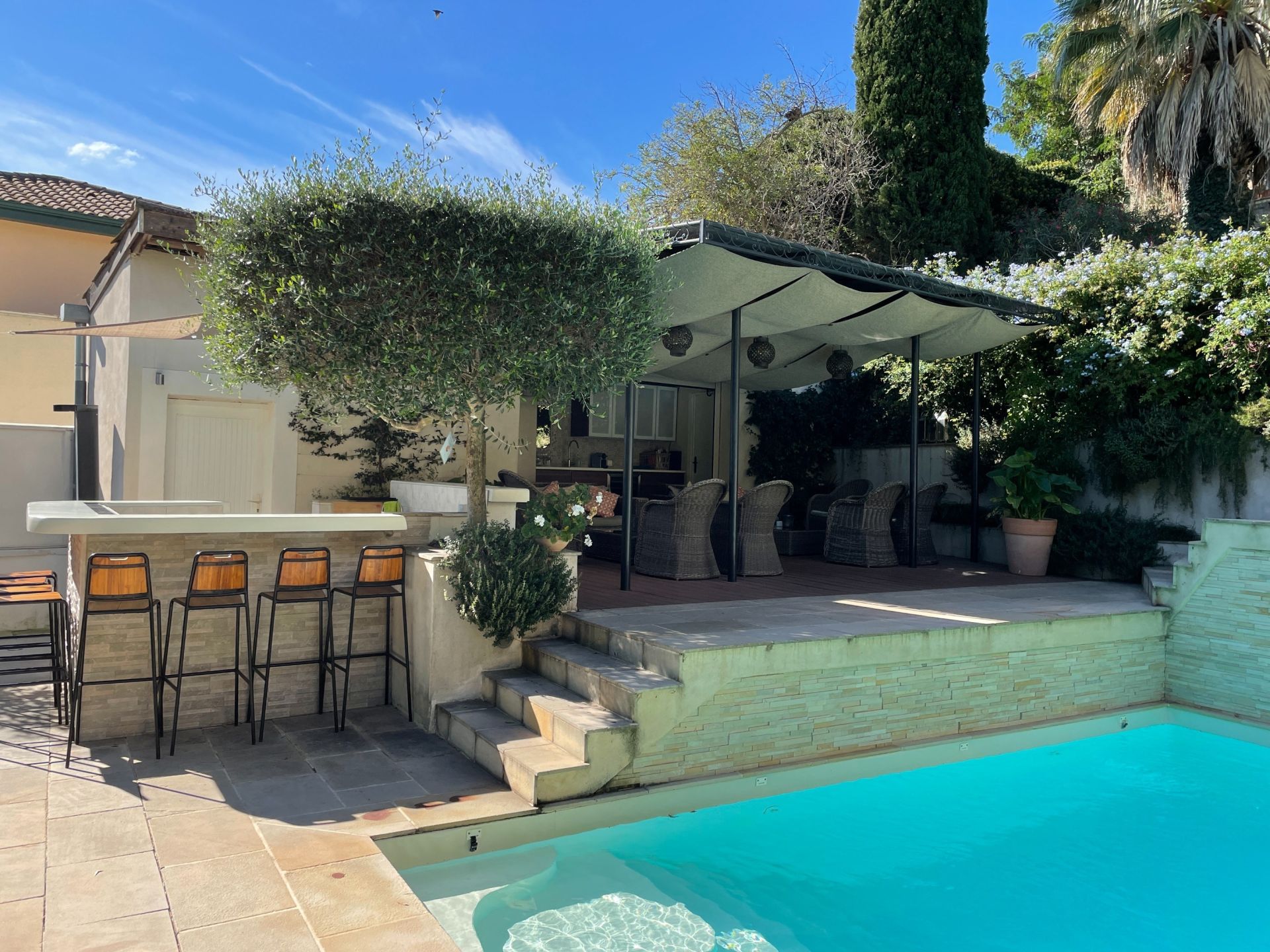propriété de luxe 12 Pièces en vente sur ROUJAN (34320)
