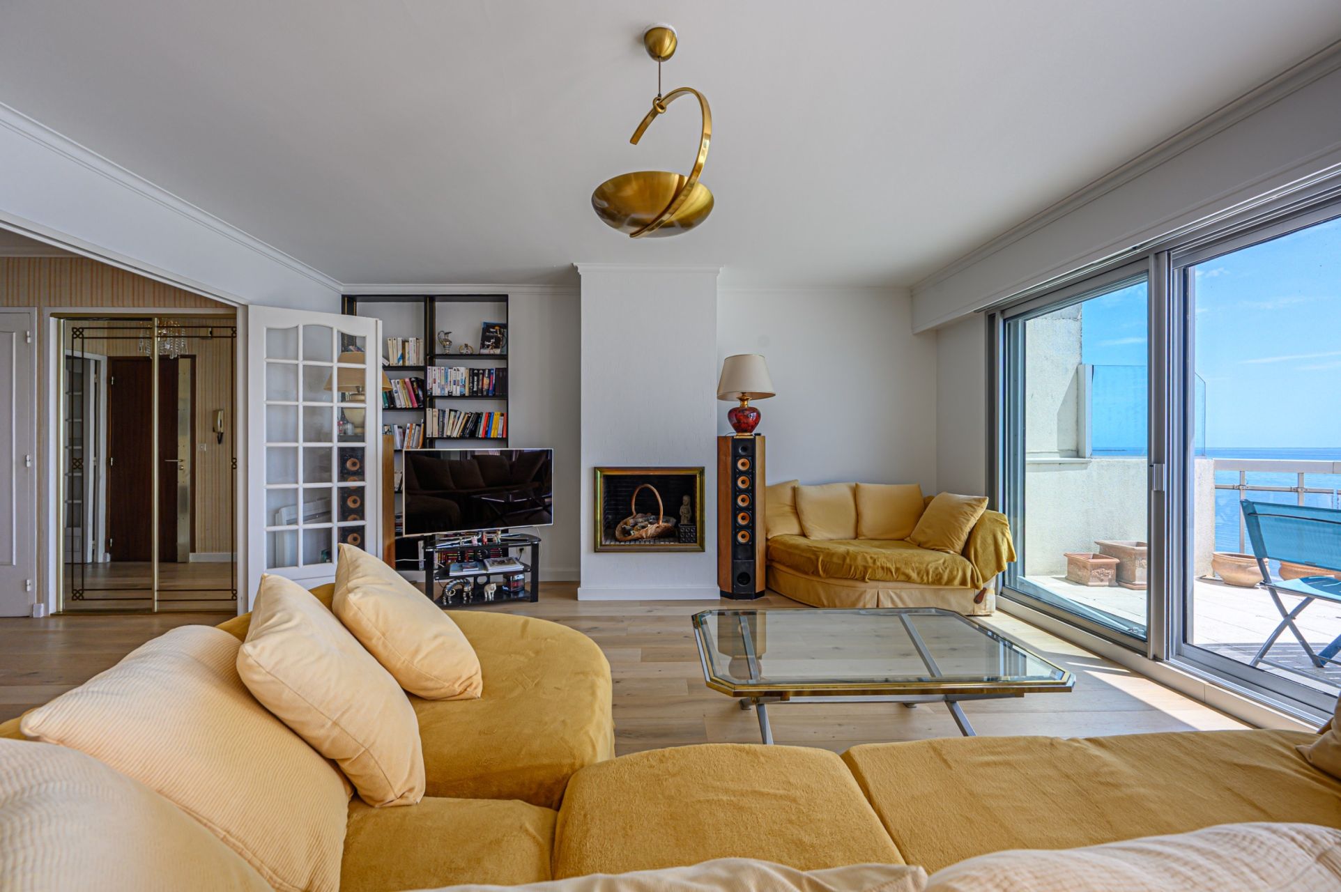 luxury apartment 4 Rooms for sale on LA BAULE (44500)