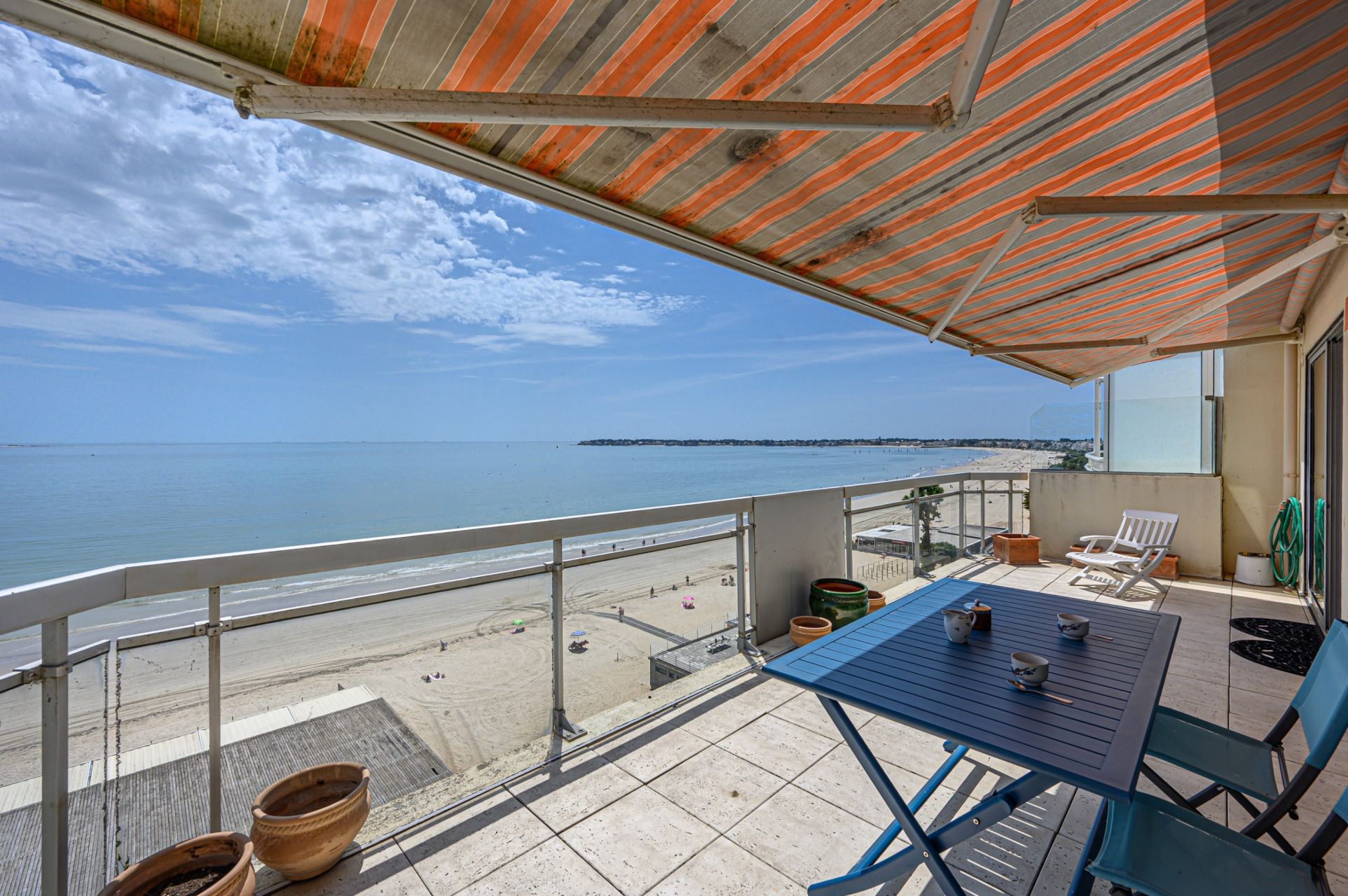 luxury apartment 4 Rooms for sale on LA BAULE (44500)