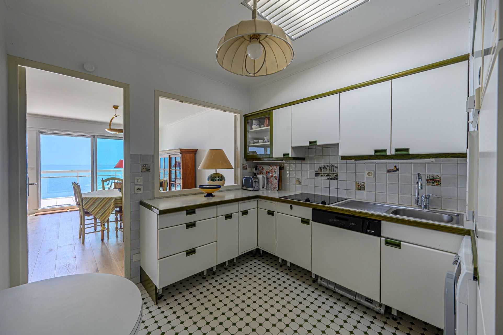 luxury apartment 4 Rooms for sale on LA BAULE (44500)