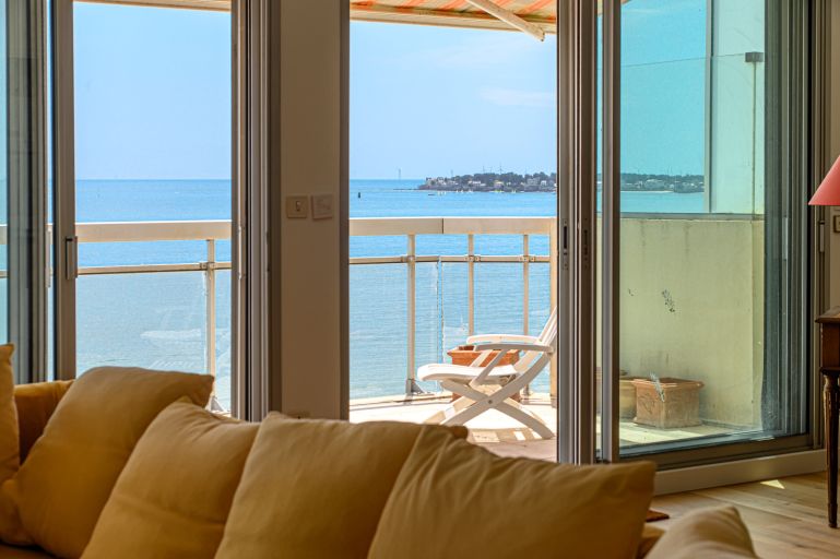 luxury apartment 4 Rooms for sale on LA BAULE (44500)