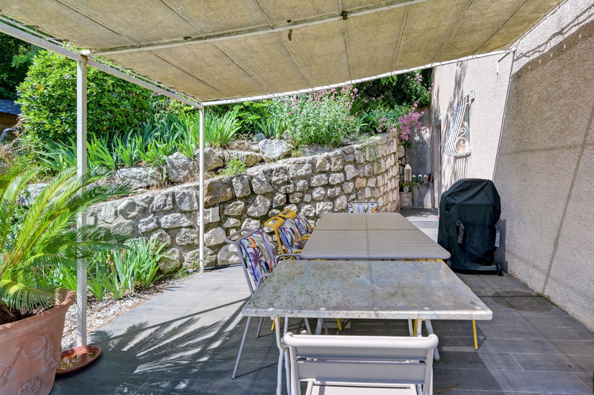appartement de luxe 3 Pièces en vente sur EGUILLES (13510)