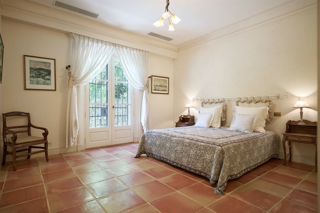 maison provençale de luxe 8 Pièces en vente sur CHATEAUNEUF GRASSE (06740)