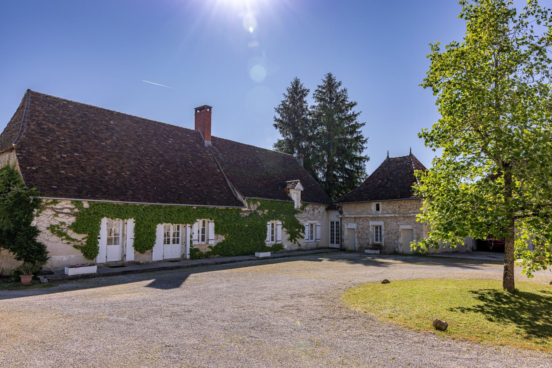 maison de luxe 21 Pièces en vente sur EXCIDEUIL (24160)