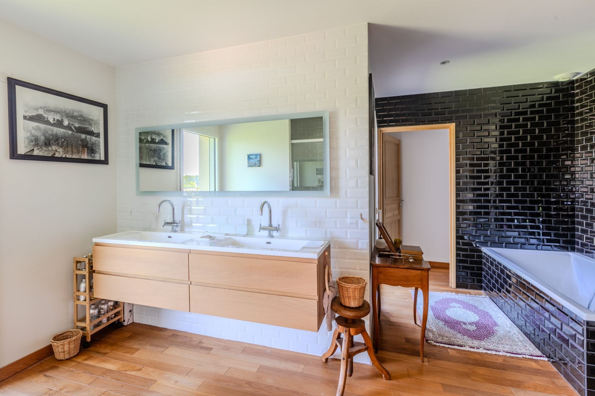maison de luxe 10 Pièces en vente sur MEXIMIEUX (01800)