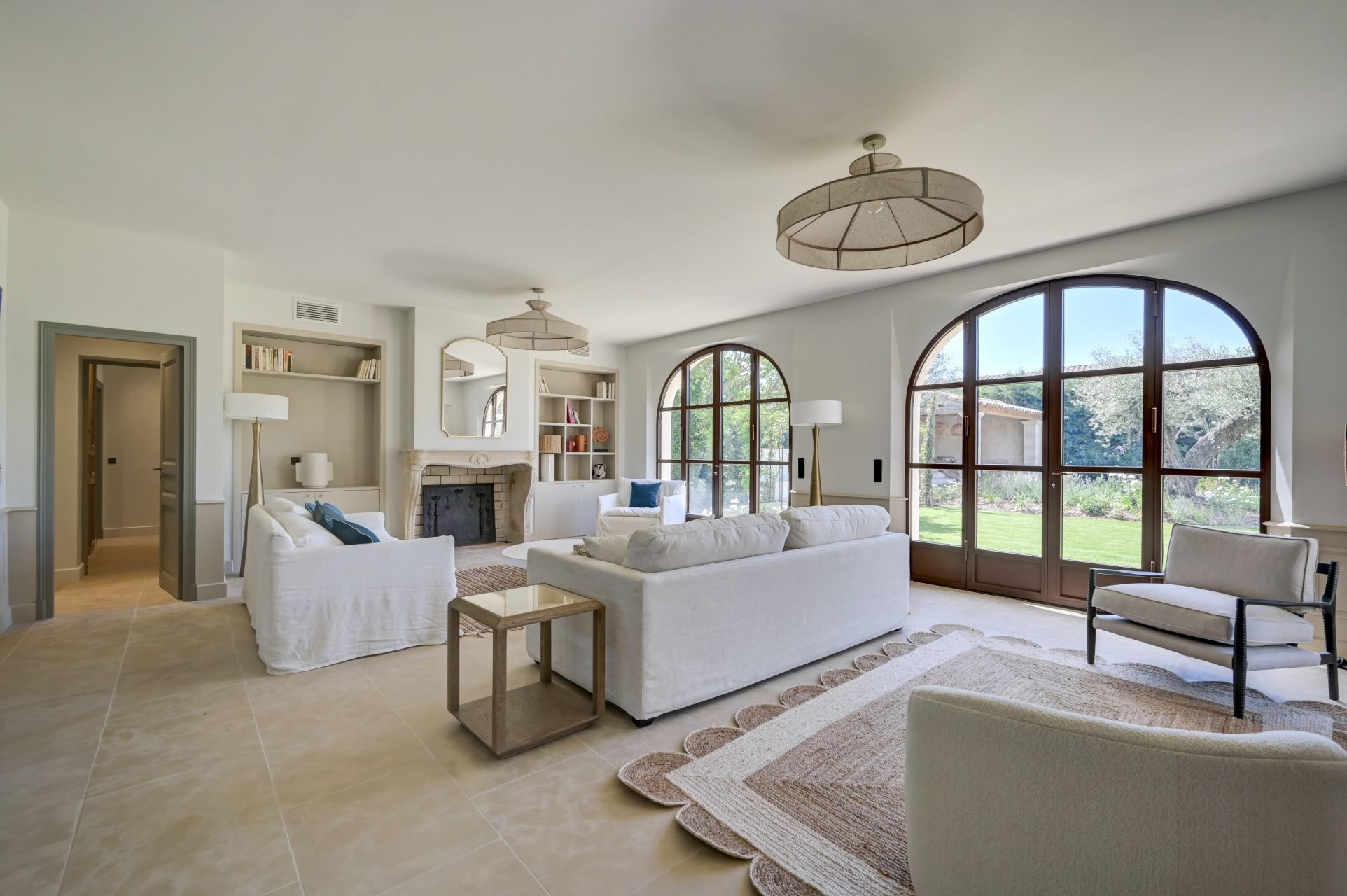 mas 6 Rooms for sale on MAUSSANE LES ALPILLES (13520)