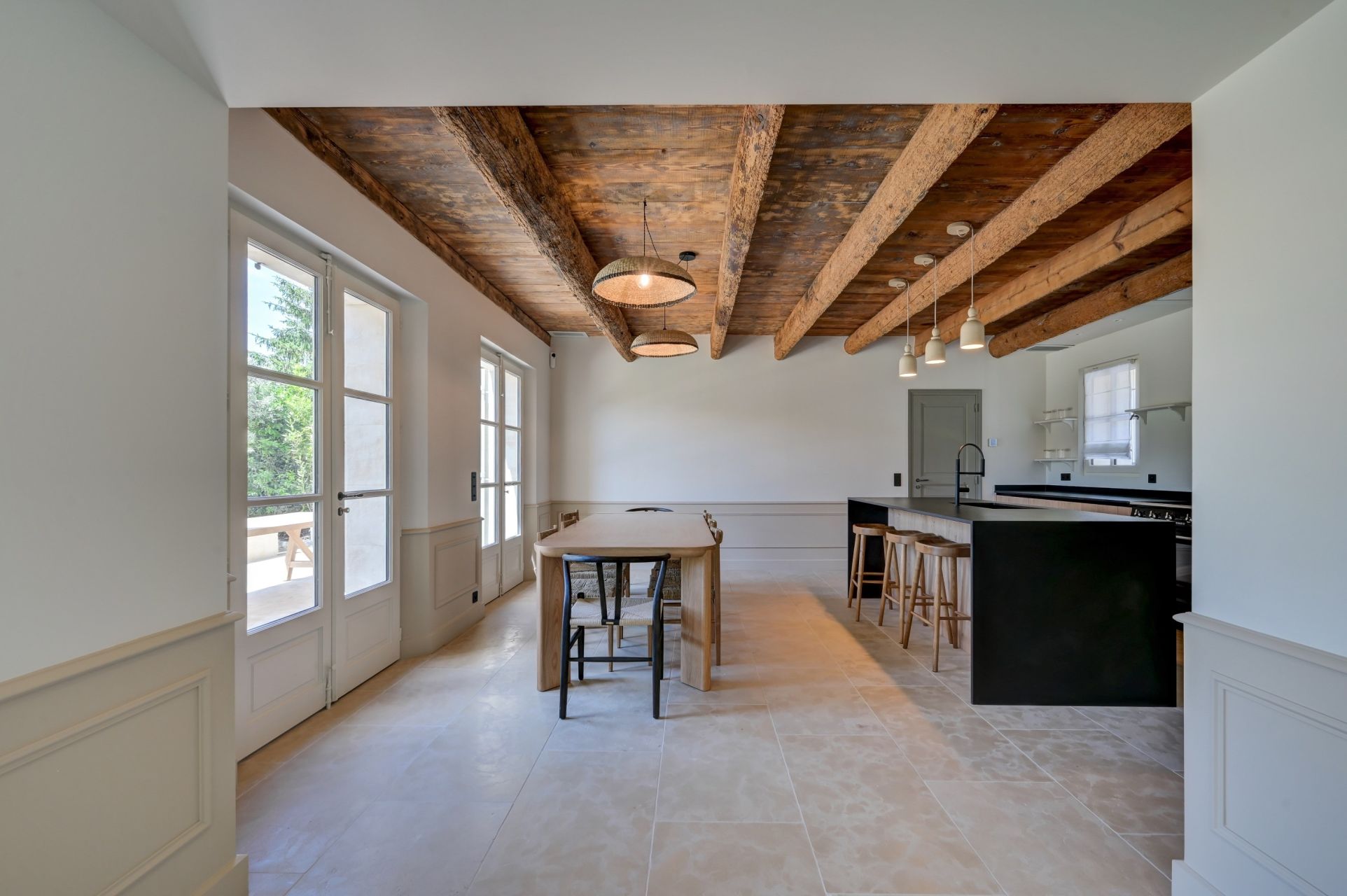 mas 6 Rooms for sale on MAUSSANE LES ALPILLES (13520)