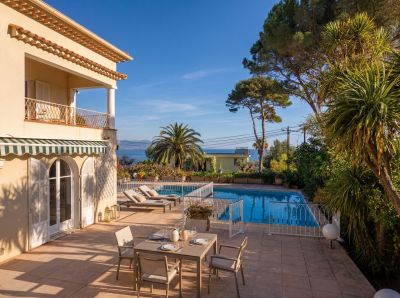 Sale Luxury villa Cap D'Antibes 7&nbsp;Rooms 300&nbsp;m²