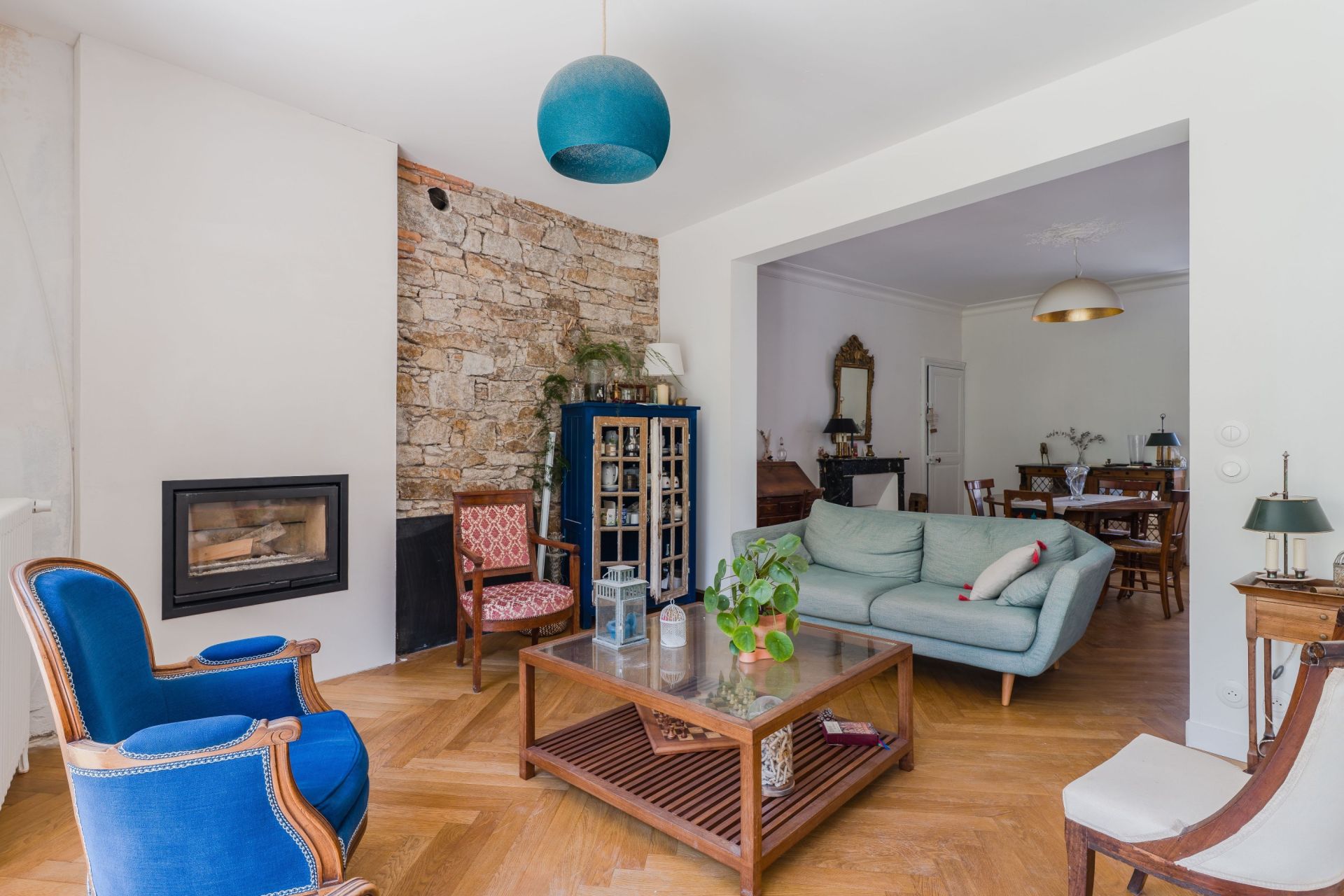 luxury house 8 Rooms for sale on NANTES (44100)