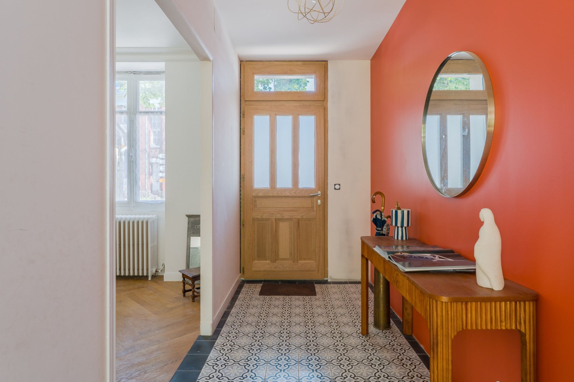 luxury house 8 Rooms for sale on NANTES (44100)