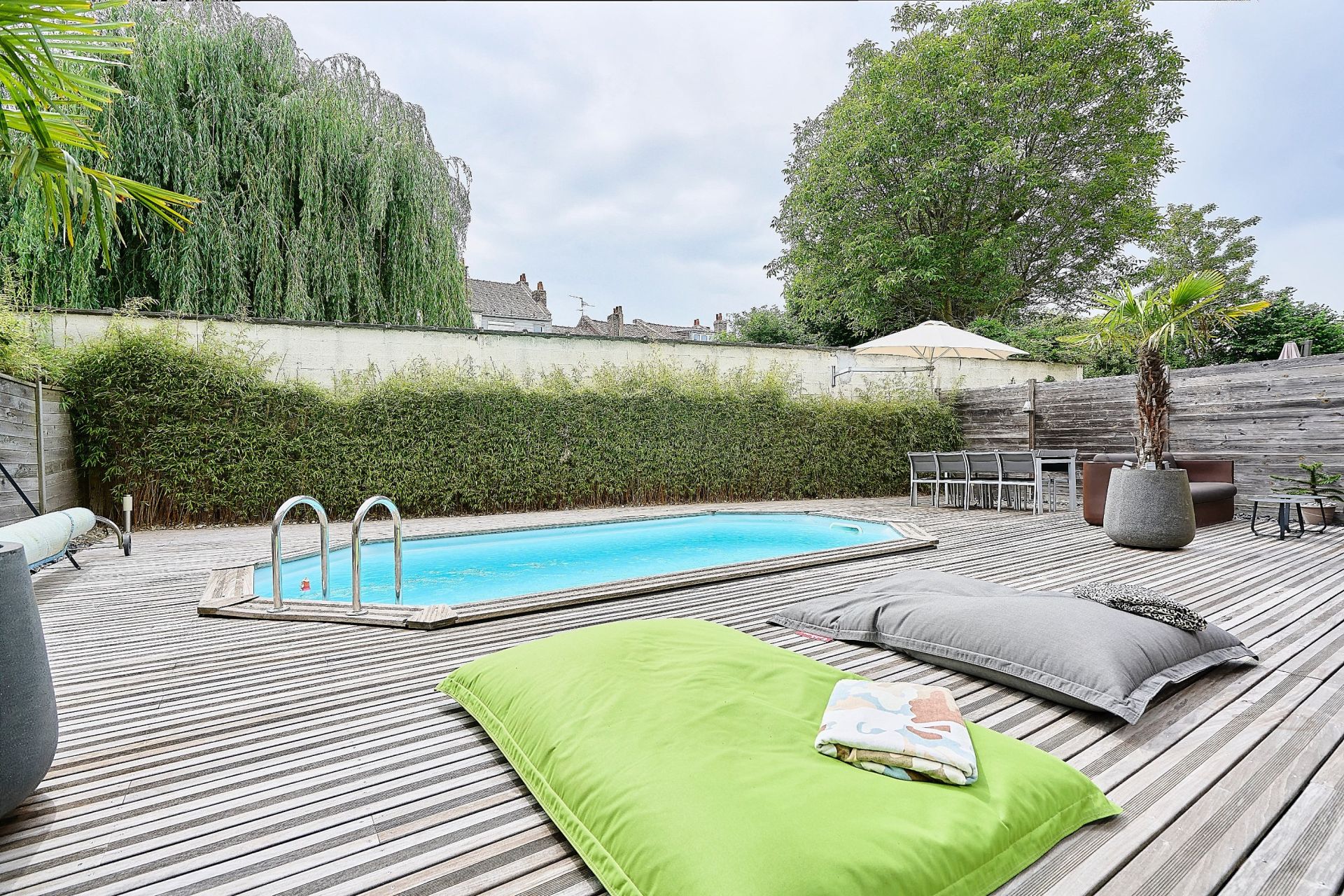 luxury house 5 Rooms for sale on MARCQ EN BAROEUL (59700)