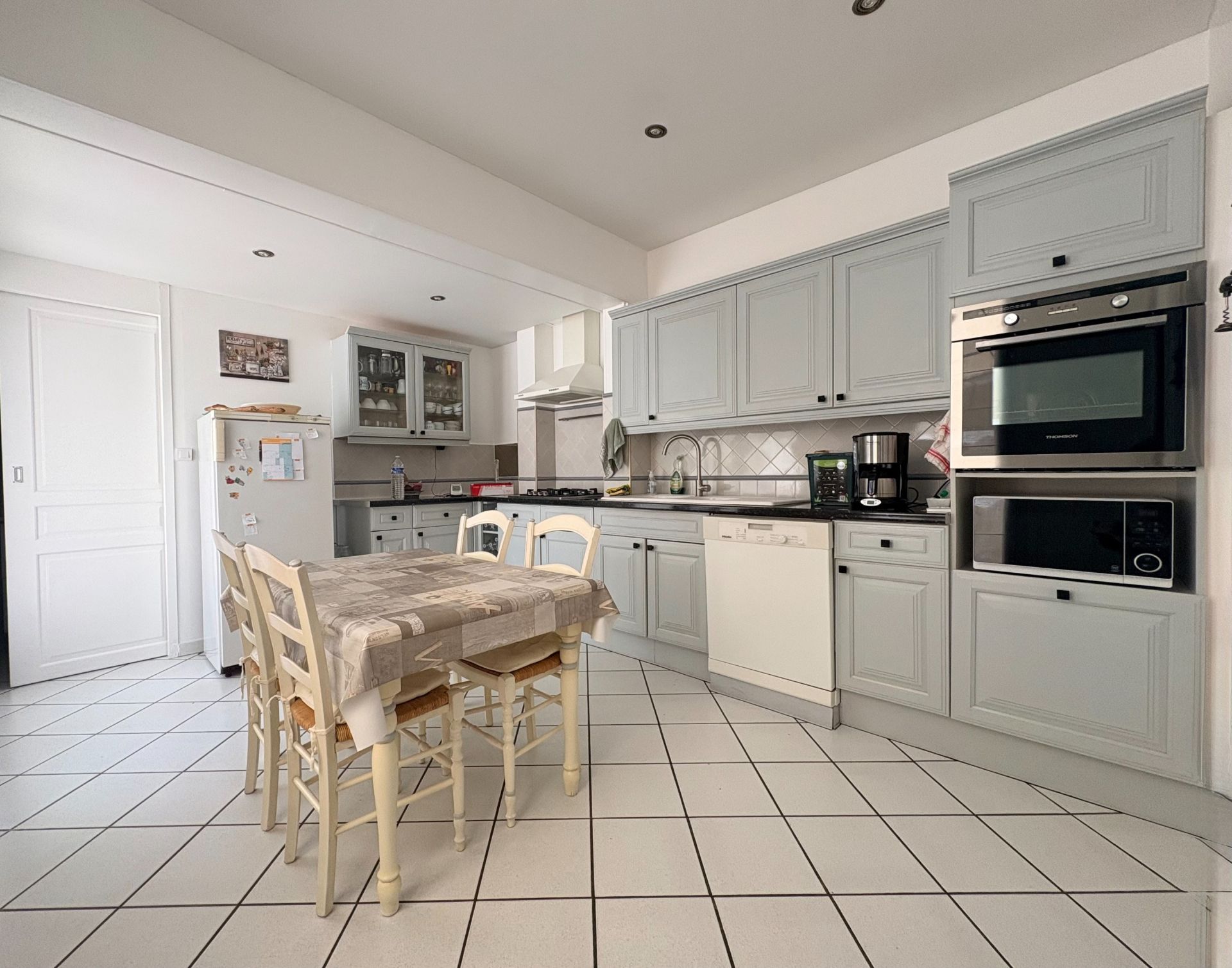 luxury house 6 Rooms for sale on ORLEANS (45000)