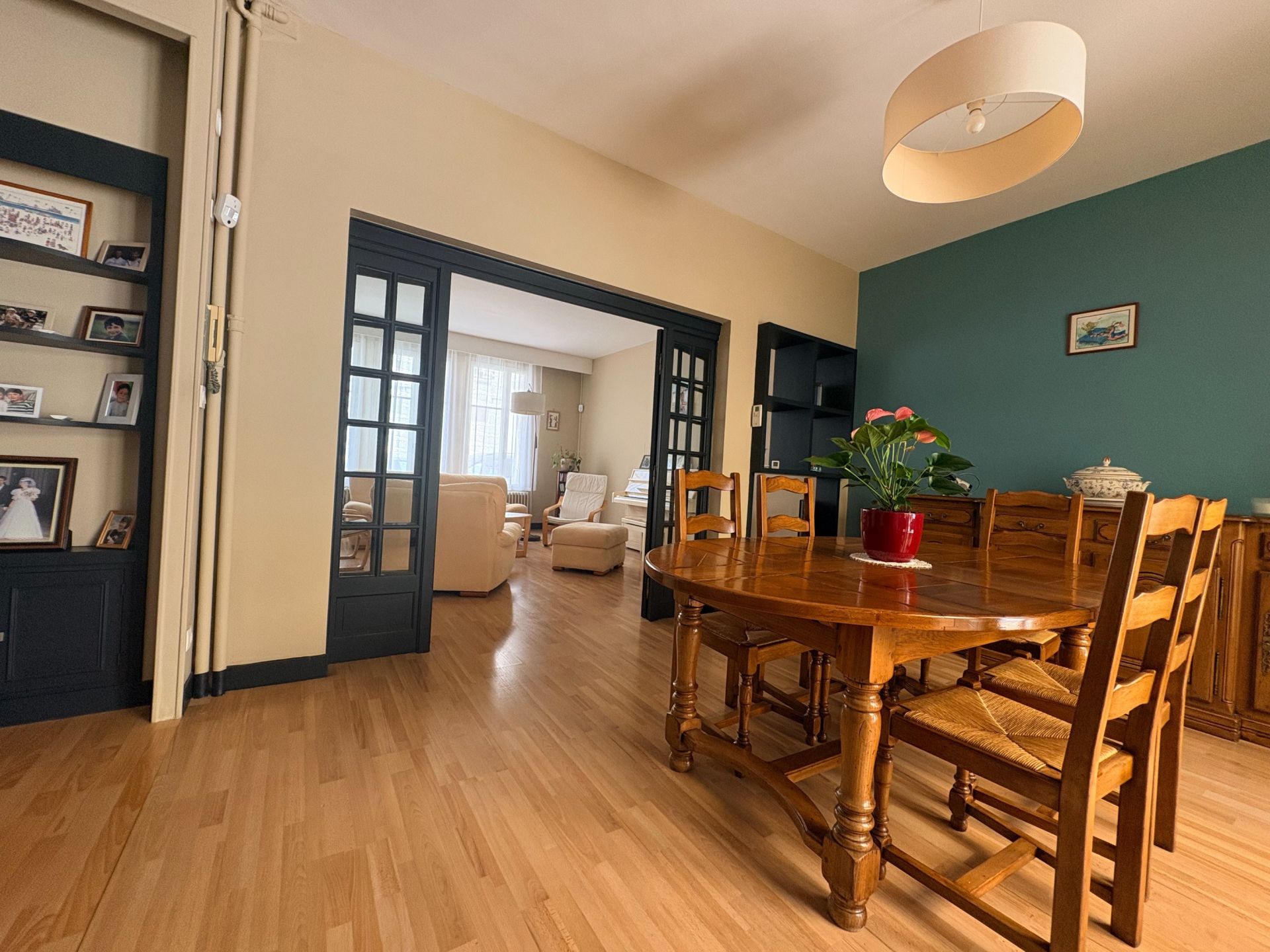 luxury house 6 Rooms for sale on ORLEANS (45000)