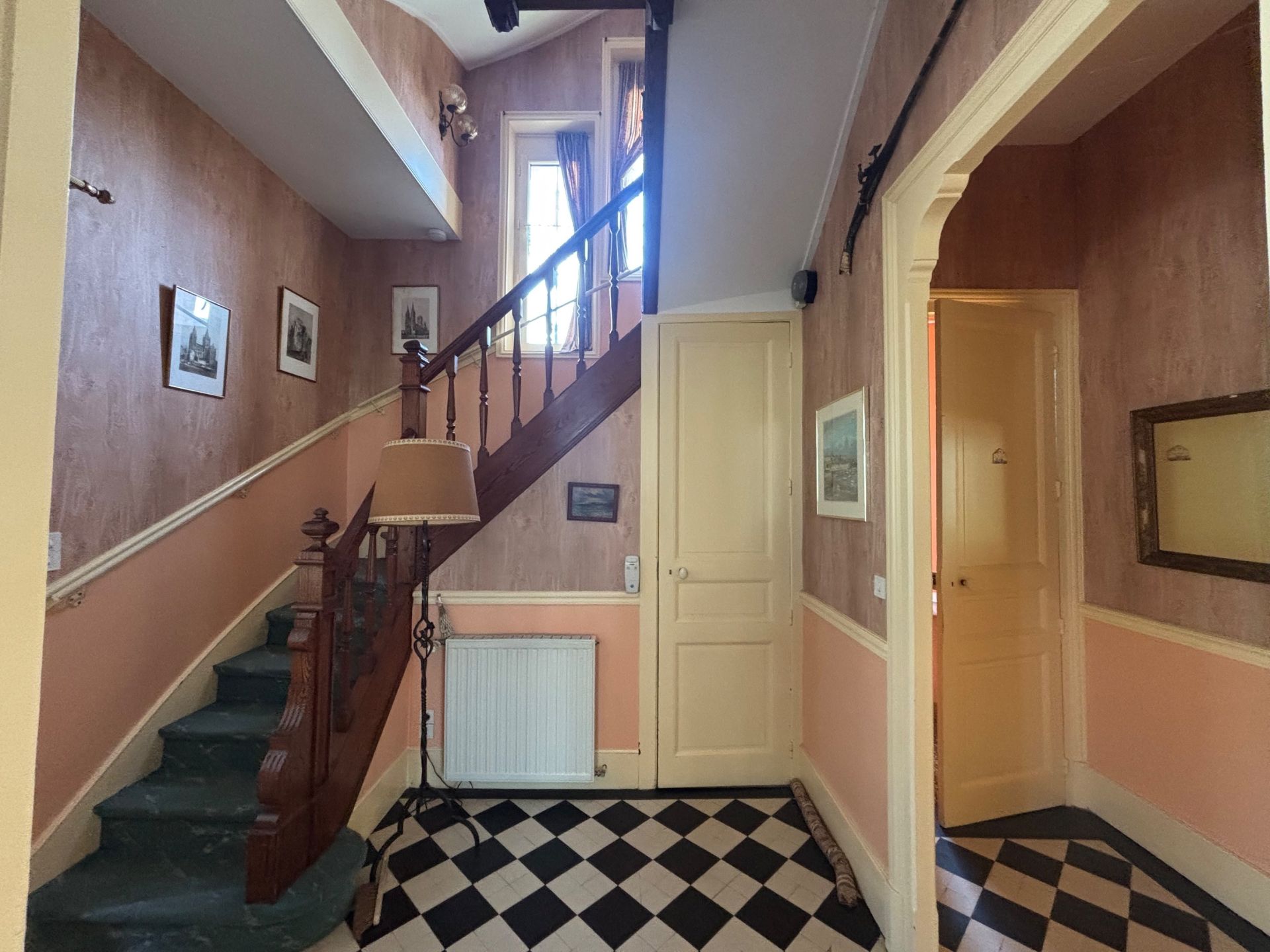 luxury house 8 Rooms for sale on GRANVILLE (50400)