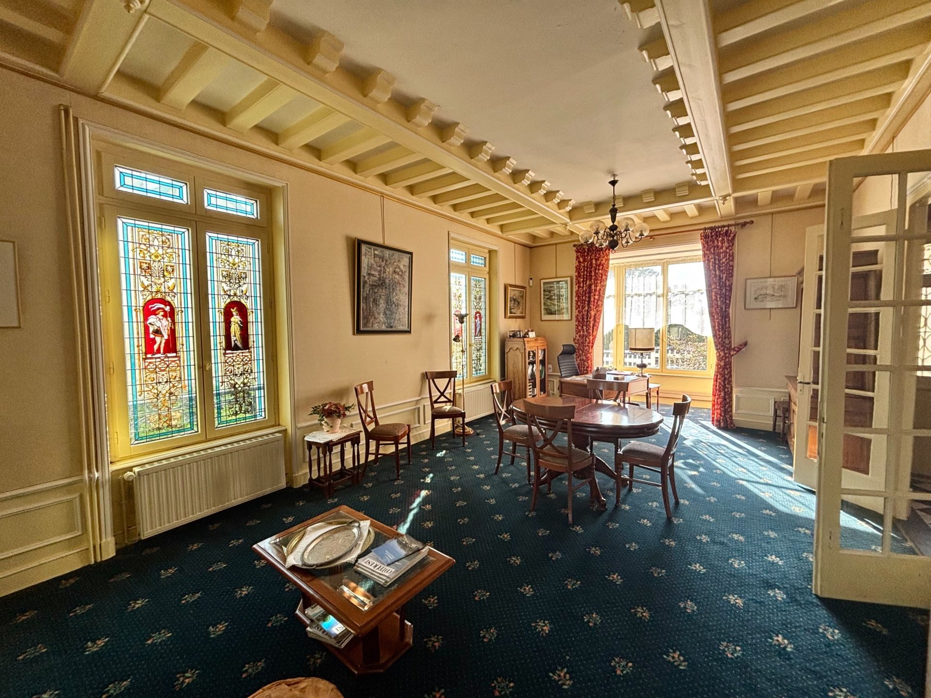 luxury house 8 Rooms for sale on GRANVILLE (50400)