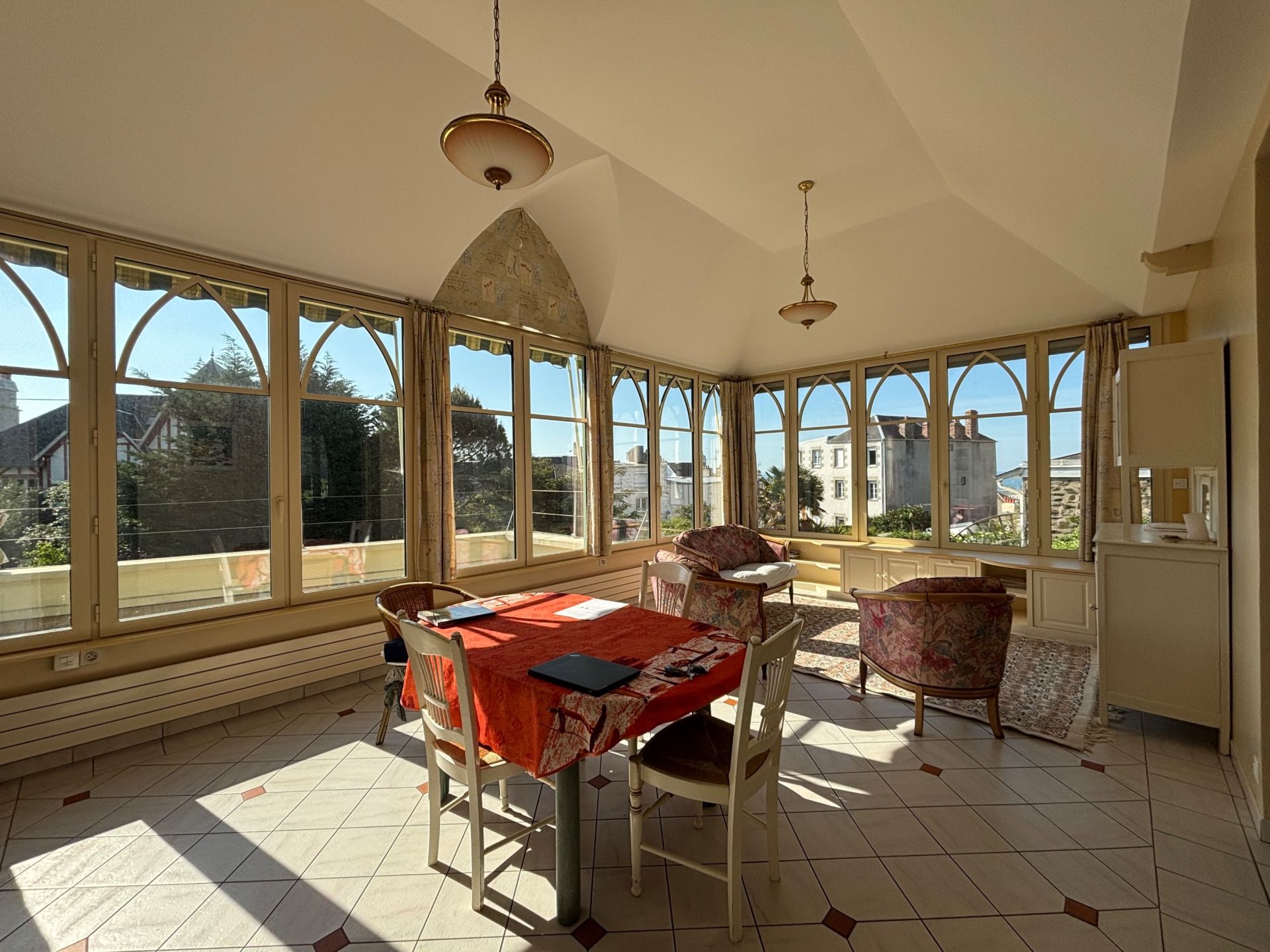 luxury house 8 Rooms for sale on GRANVILLE (50400)