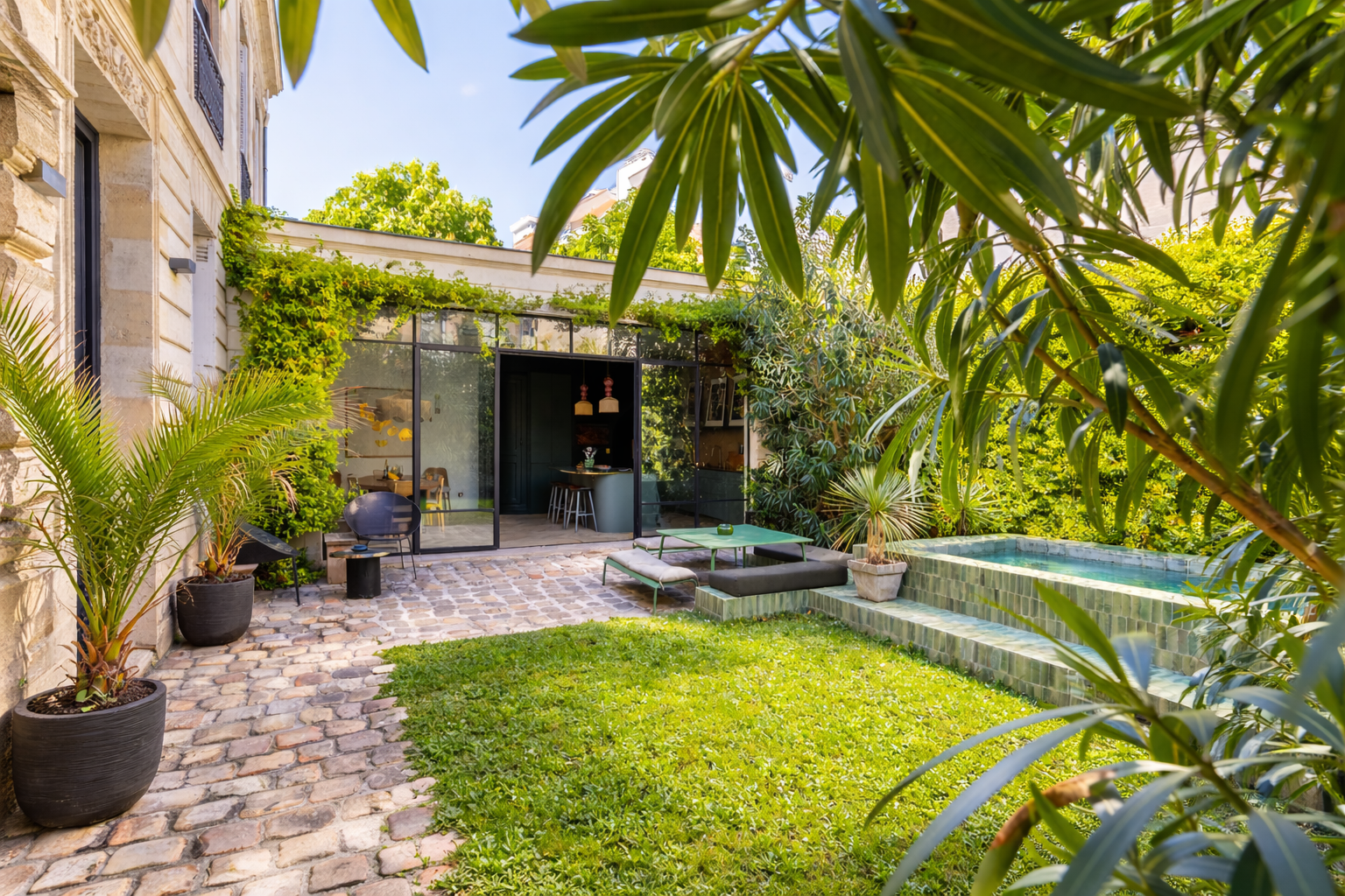 maison de luxe 9 Pièces en vente sur BORDEAUX (33000)