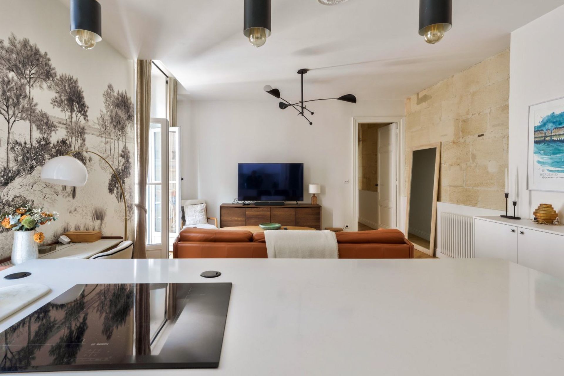 luxury apartment 3 Rooms for sale on BORDEAUX (33000)
