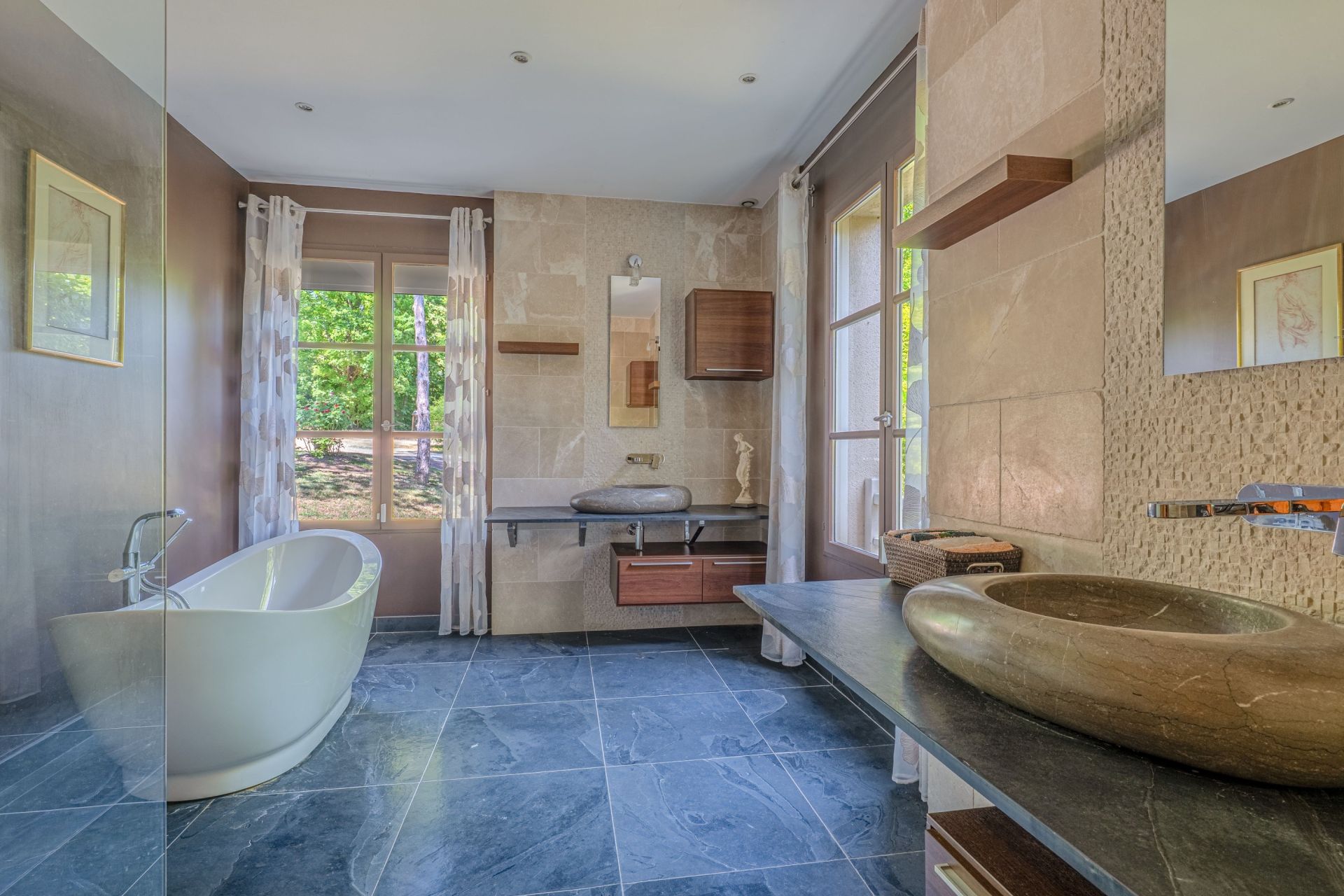 contemporary house 9 Rooms for sale on STE FOY LES LYON (69110)