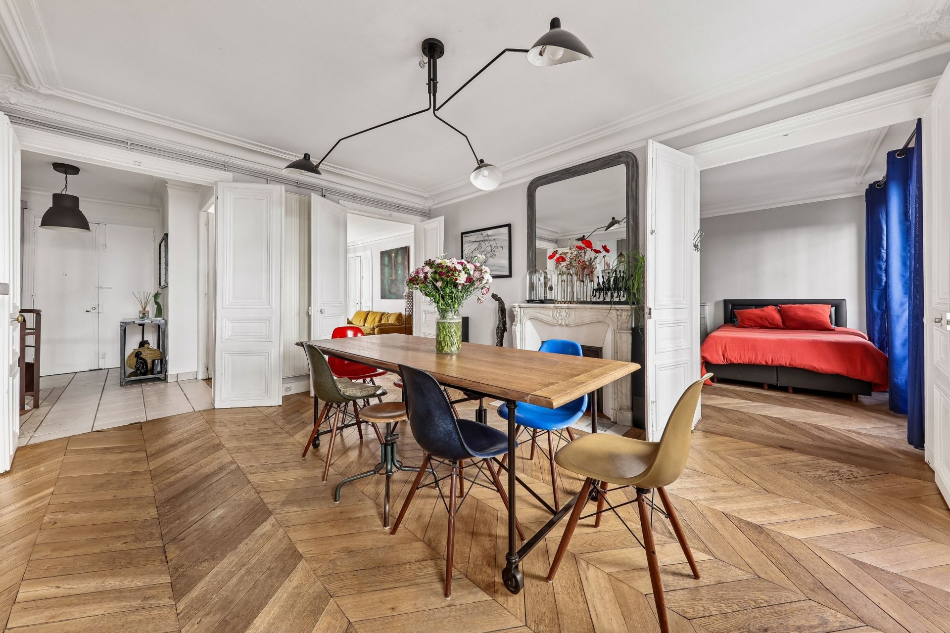 luxury apartment 5 Rooms for sale on PARIS (75009)