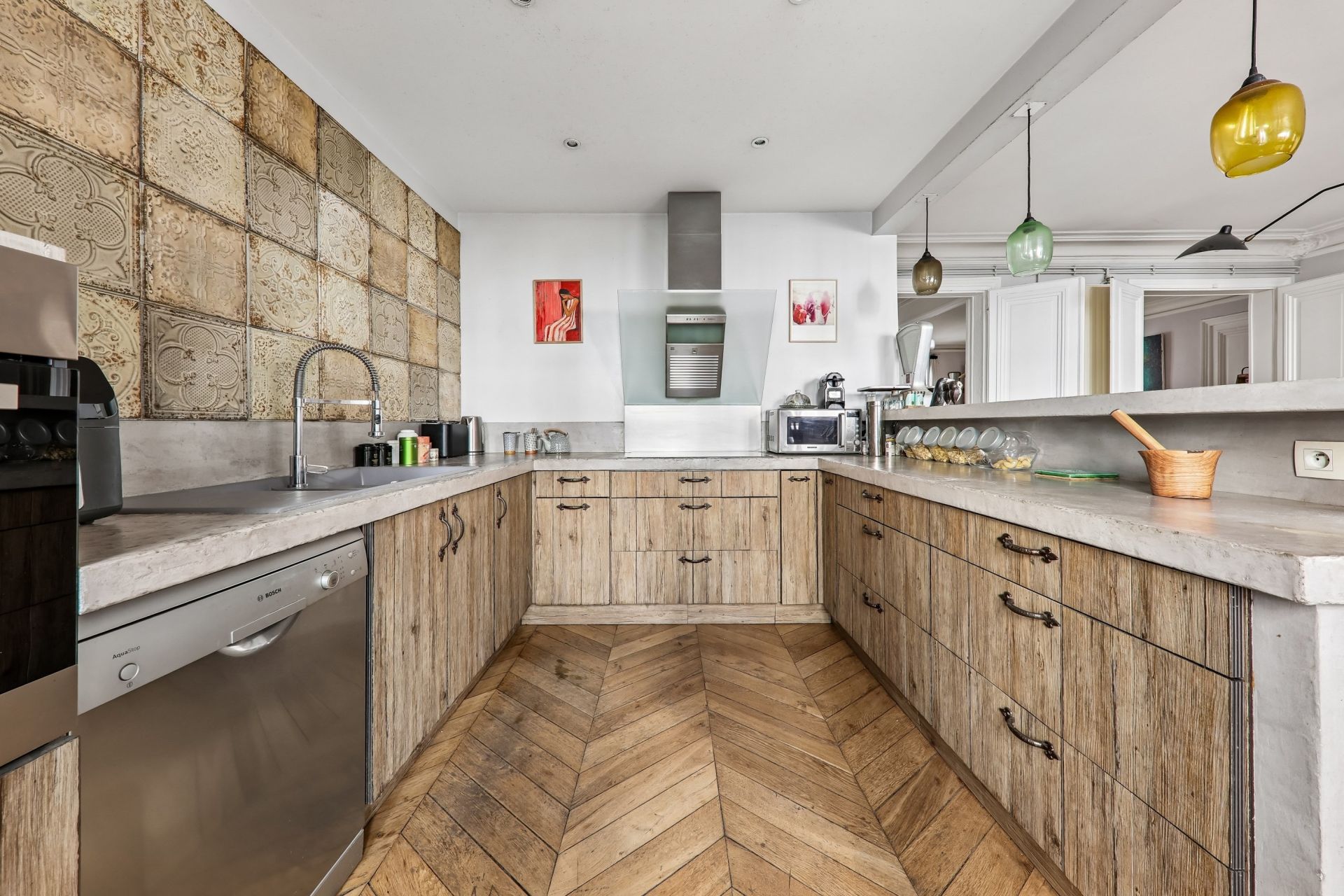luxury apartment 5 Rooms for sale on PARIS (75009)