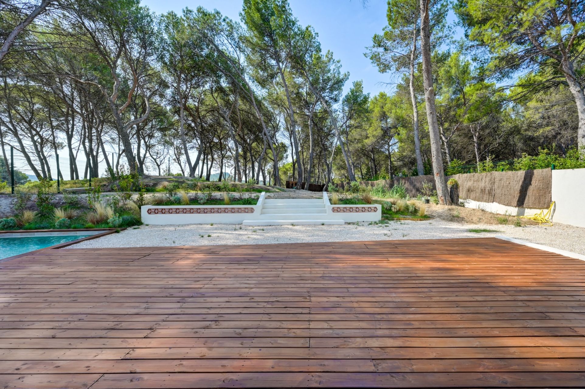 luxury house 5 Rooms for sale on AIX EN PROVENCE (13100)