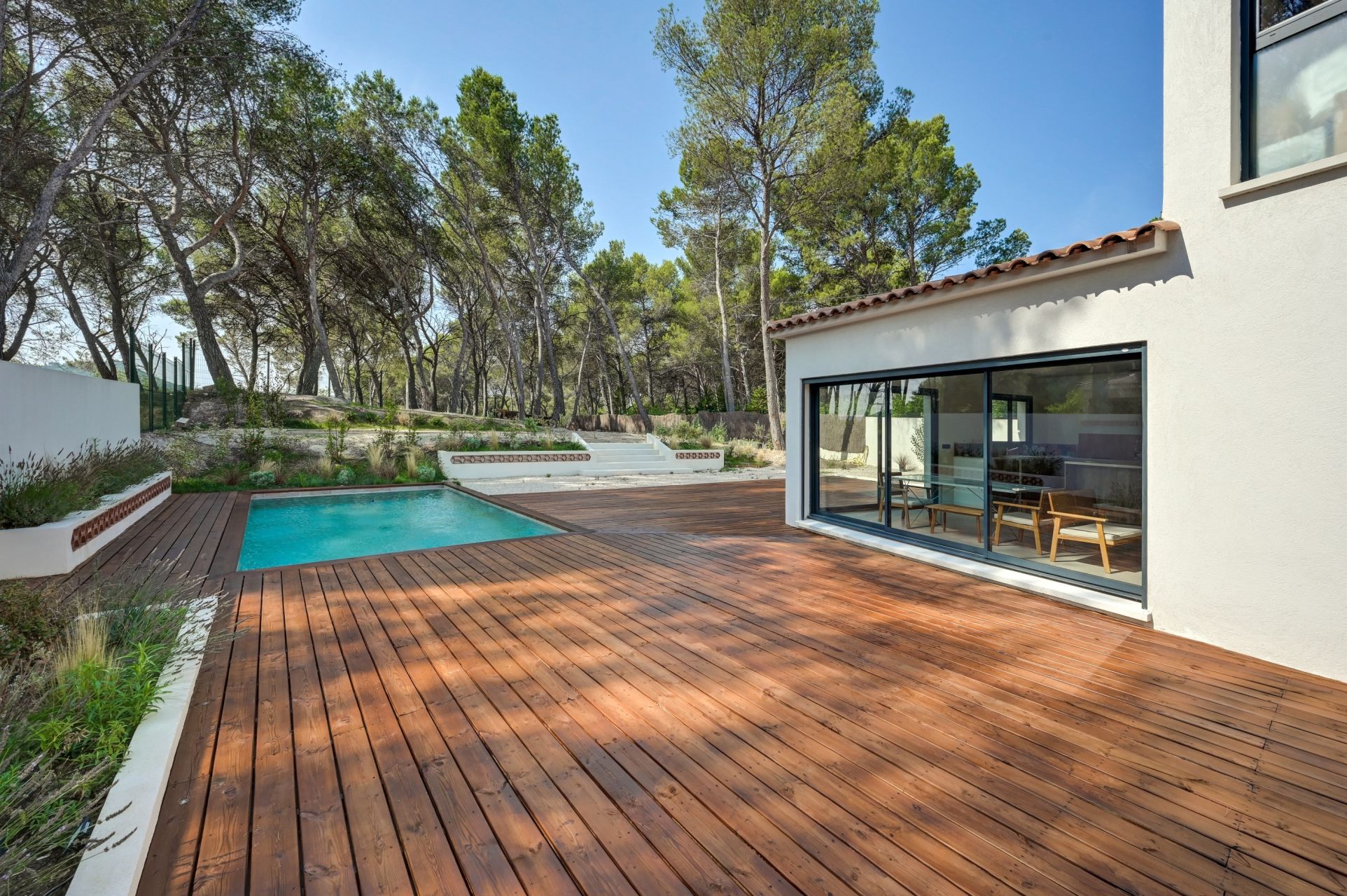 luxury house 5 Rooms for sale on AIX EN PROVENCE (13100)