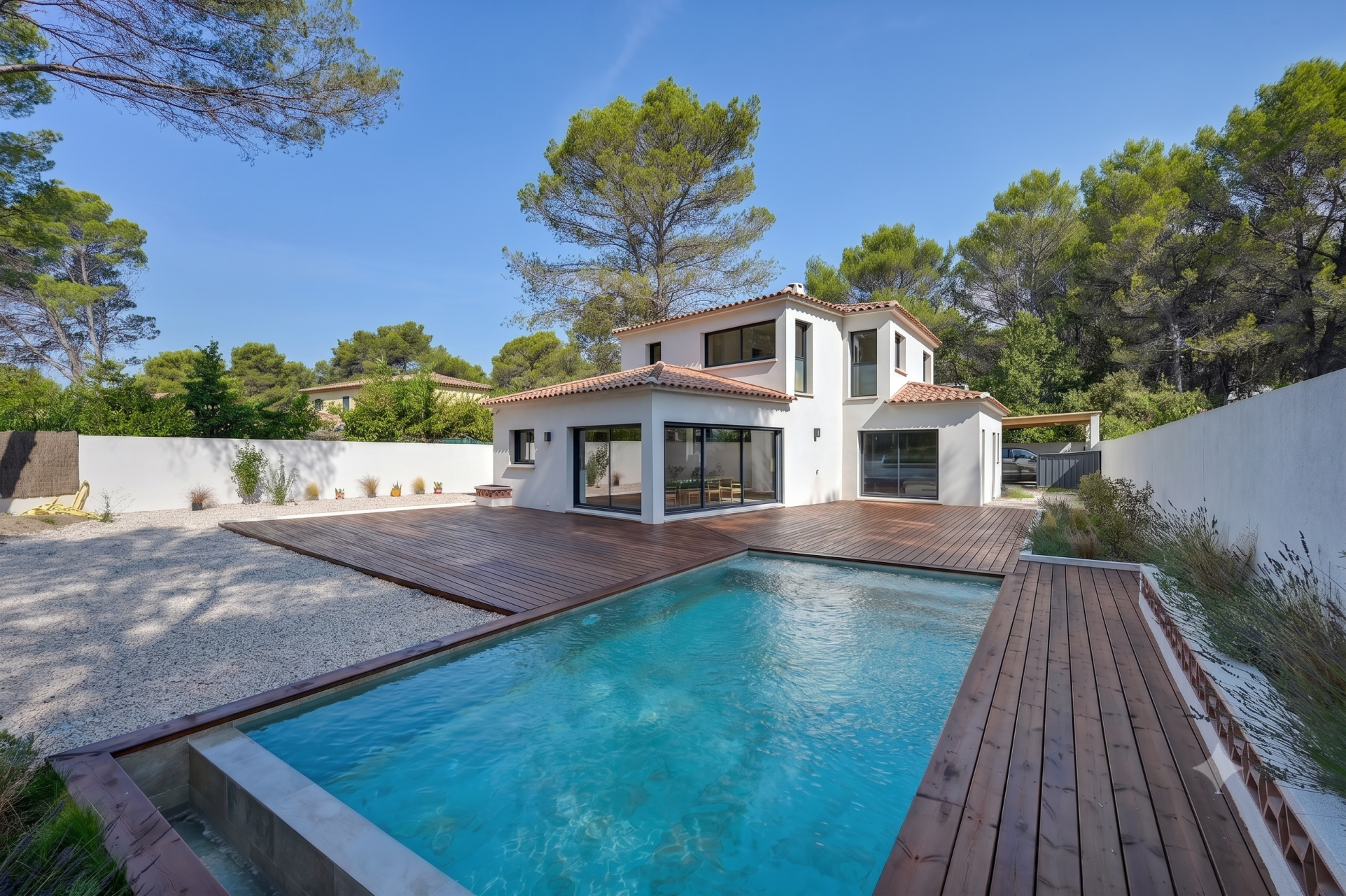 luxury house 5 Rooms for sale on AIX EN PROVENCE (13100)