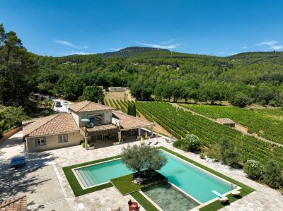 Sale Luxury house Besse-sur-Issole 7&nbsp;Rooms 312&nbsp;m²