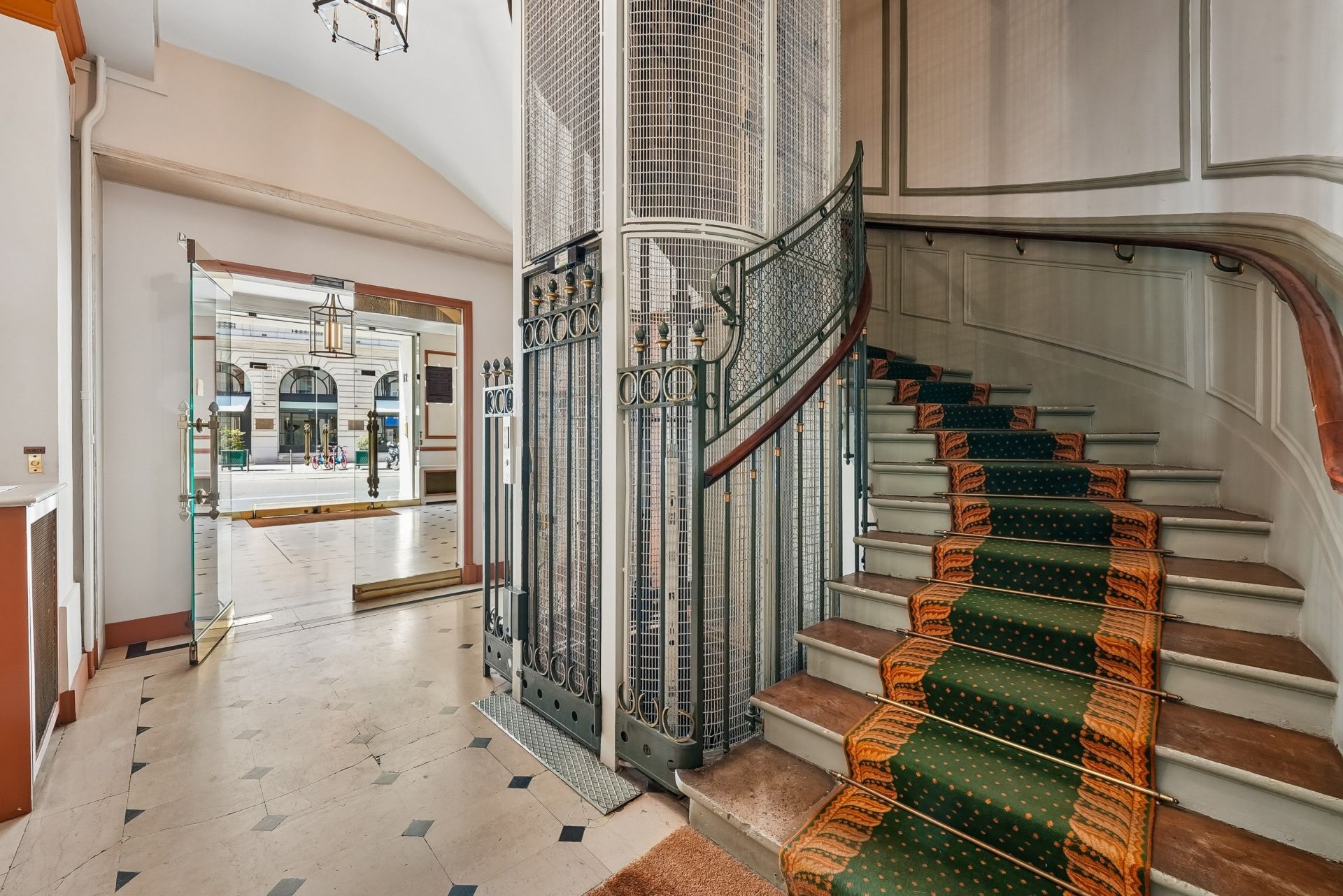 appartement de luxe 3 Pièces en vente sur PARIS (75008)