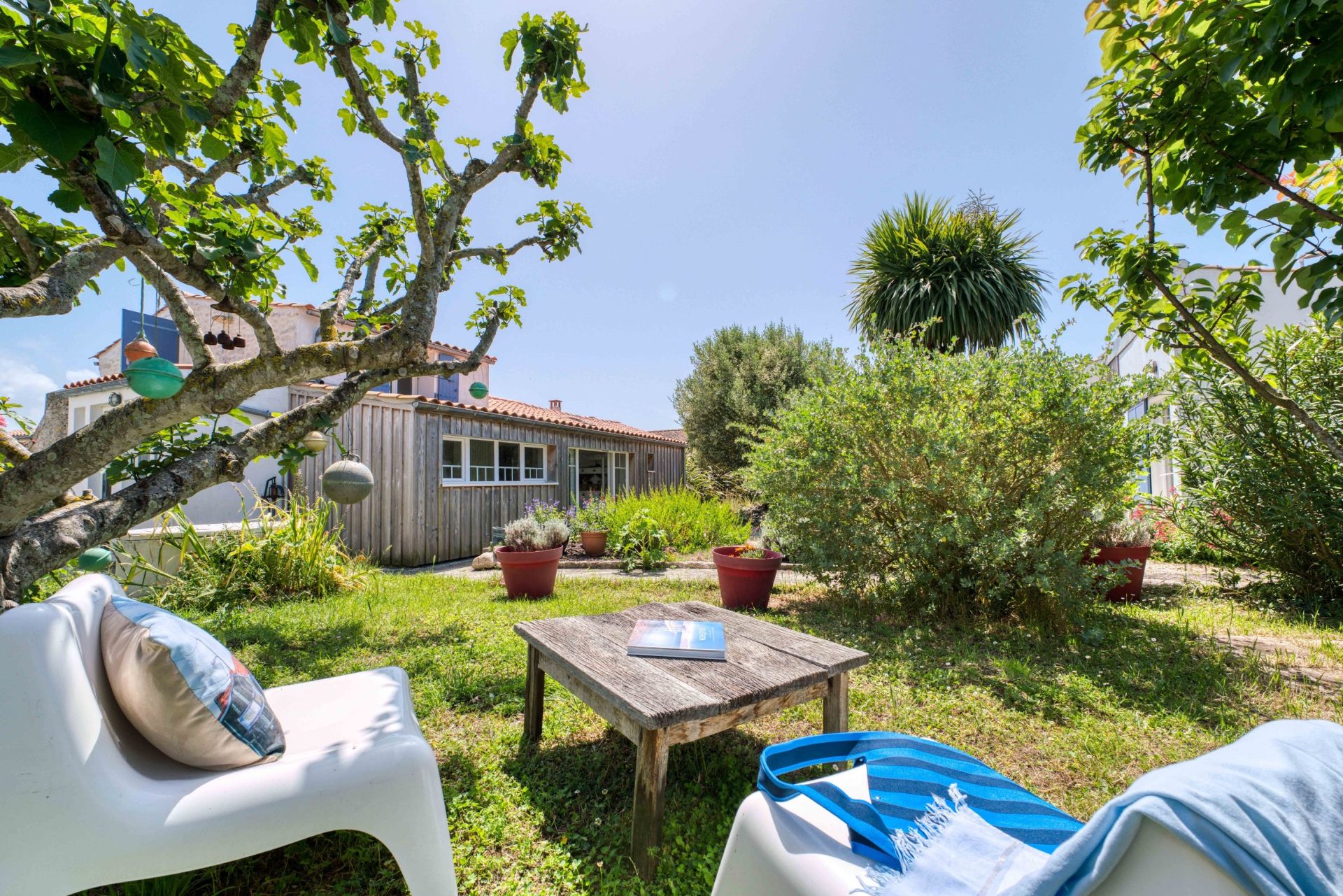 luxury house 6 Rooms for sale on ST DENIS D OLERON (17650)
