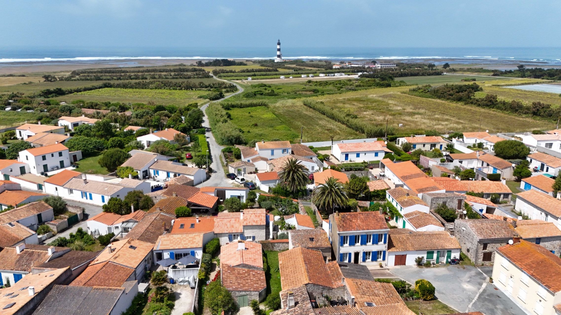 luxury house 6 Rooms for sale on ST DENIS D OLERON (17650)