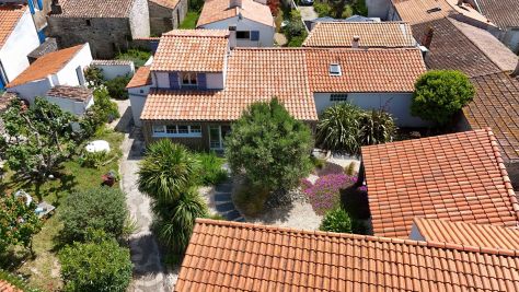 Sale Luxury house Saint-Denis-d'Oléron 6&nbsp;Rooms 134&nbsp;m²