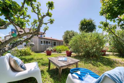 Sale Luxury house Saint-Denis-d'Oléron 6&nbsp;Rooms 134&nbsp;m²