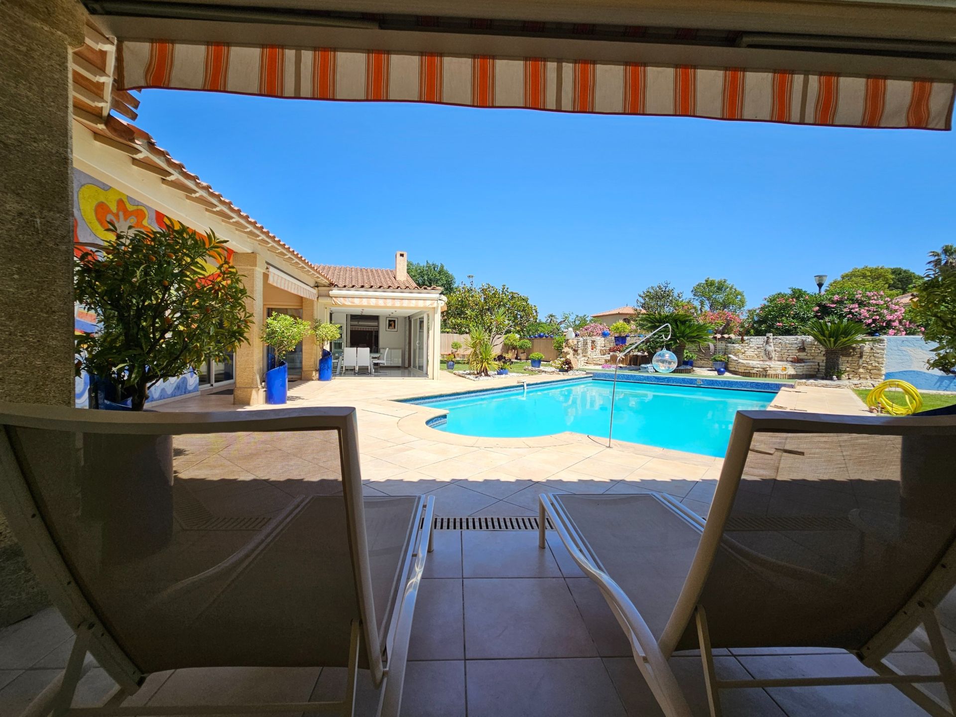 luxury house 7 Rooms for sale on PERPIGNAN (66000)