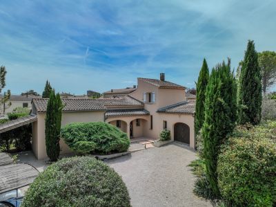 Vente Maison de luxe L'Isle-sur-la-Sorgue 6&nbsp;Pièces 180&nbsp;m²