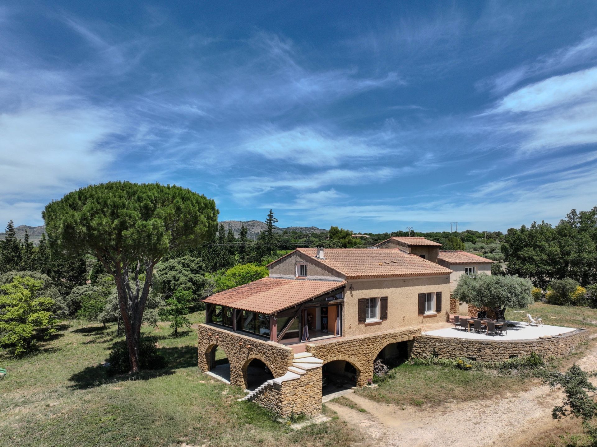 maison de luxe 7 Pièces en vente sur ST HIPPOLYTE LE GRAVEYRON (84330)
