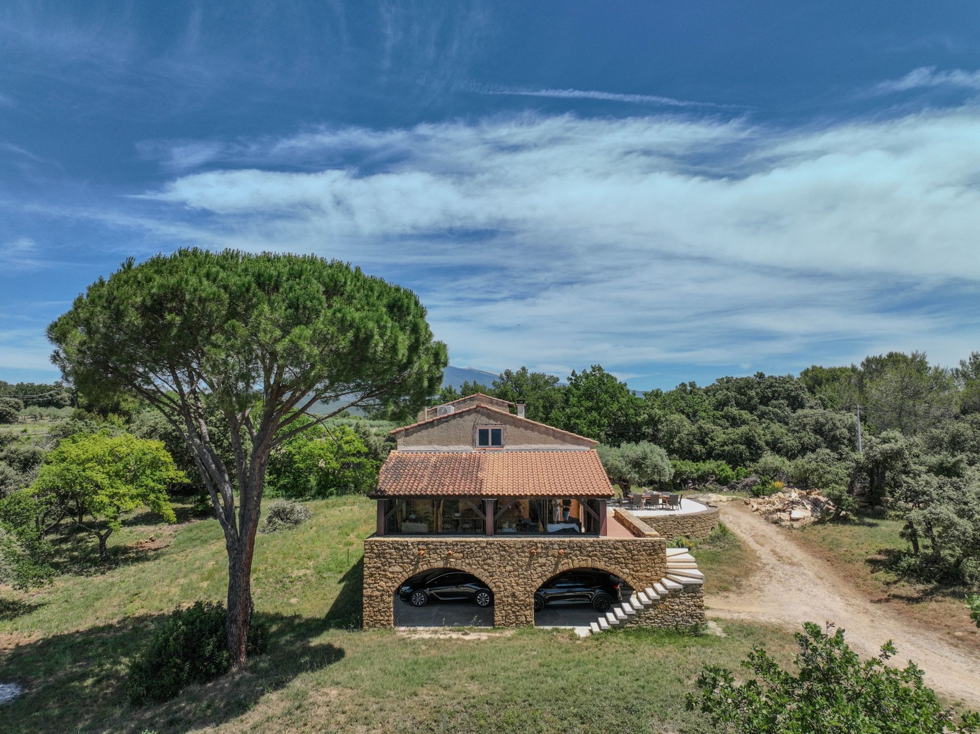 maison de luxe 7 Pièces en vente sur ST HIPPOLYTE LE GRAVEYRON (84330)