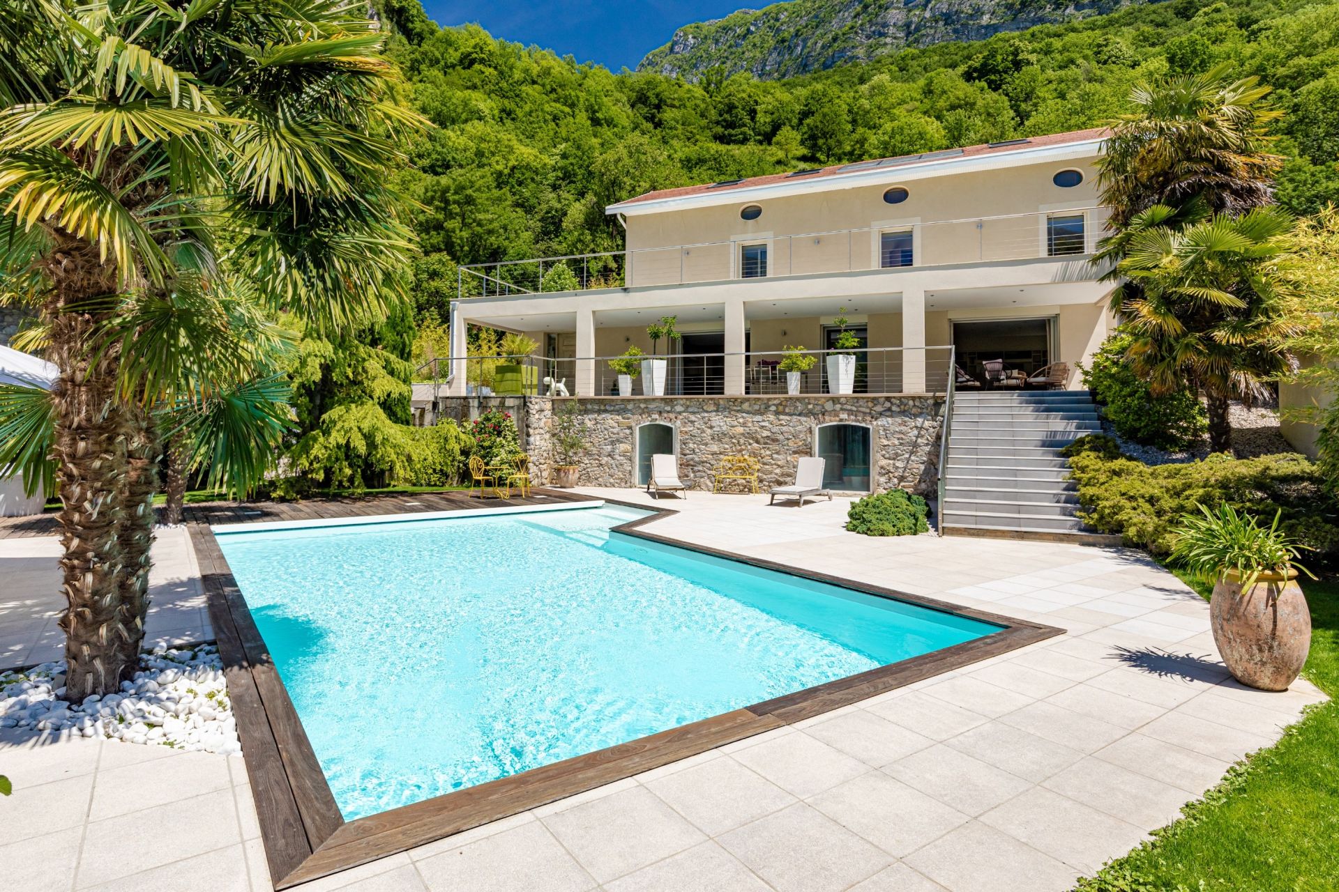maison de luxe 6 Pièces en vente sur ST EGREVE (38120)