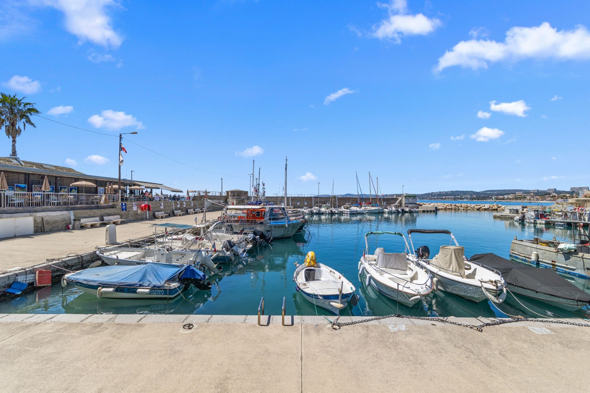 appartement de luxe 2 Pièces en vente sur CROS DE CAGNES (06800)