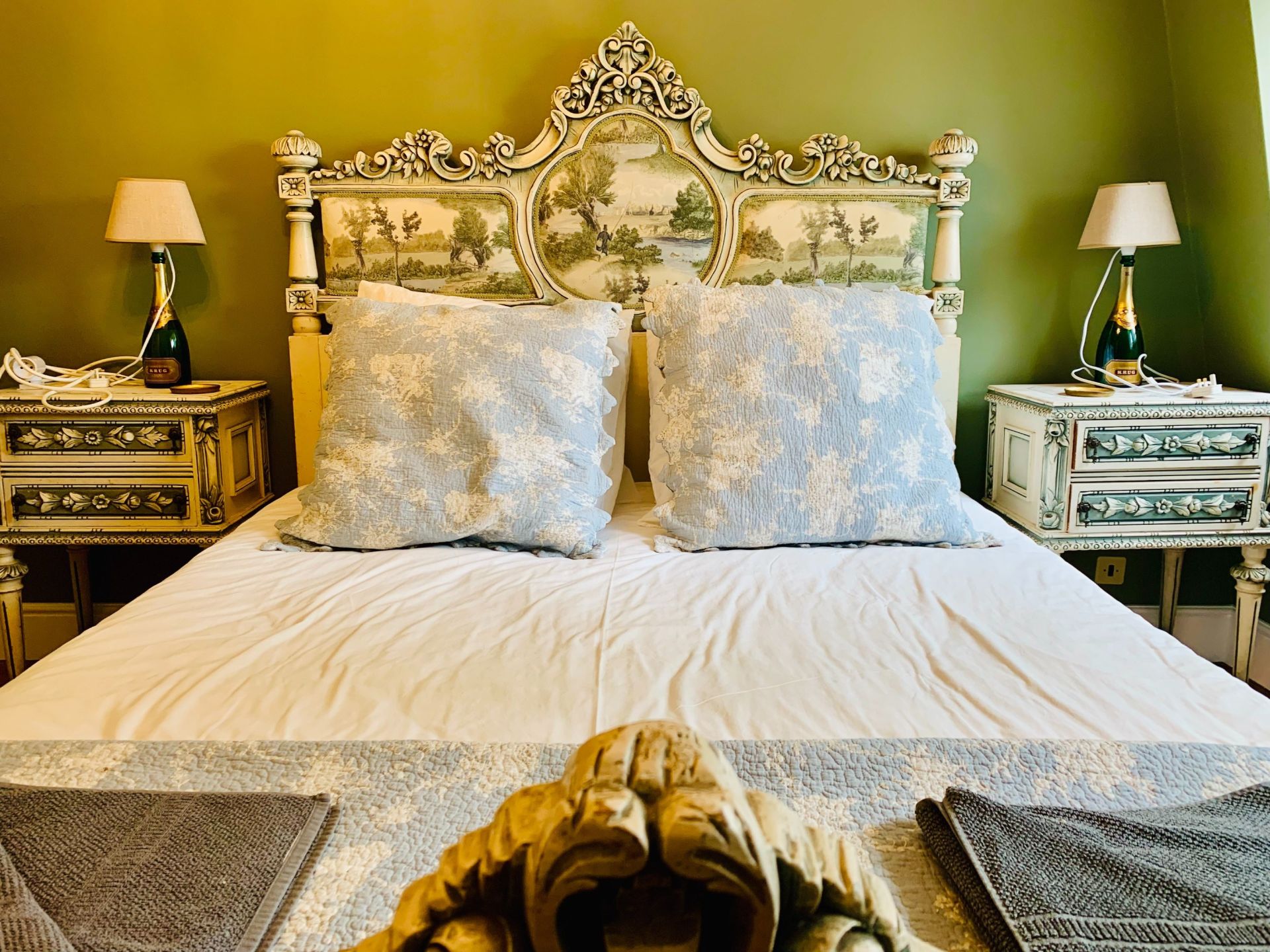 manor house 12 Rooms for sale on LOCHES (37600)